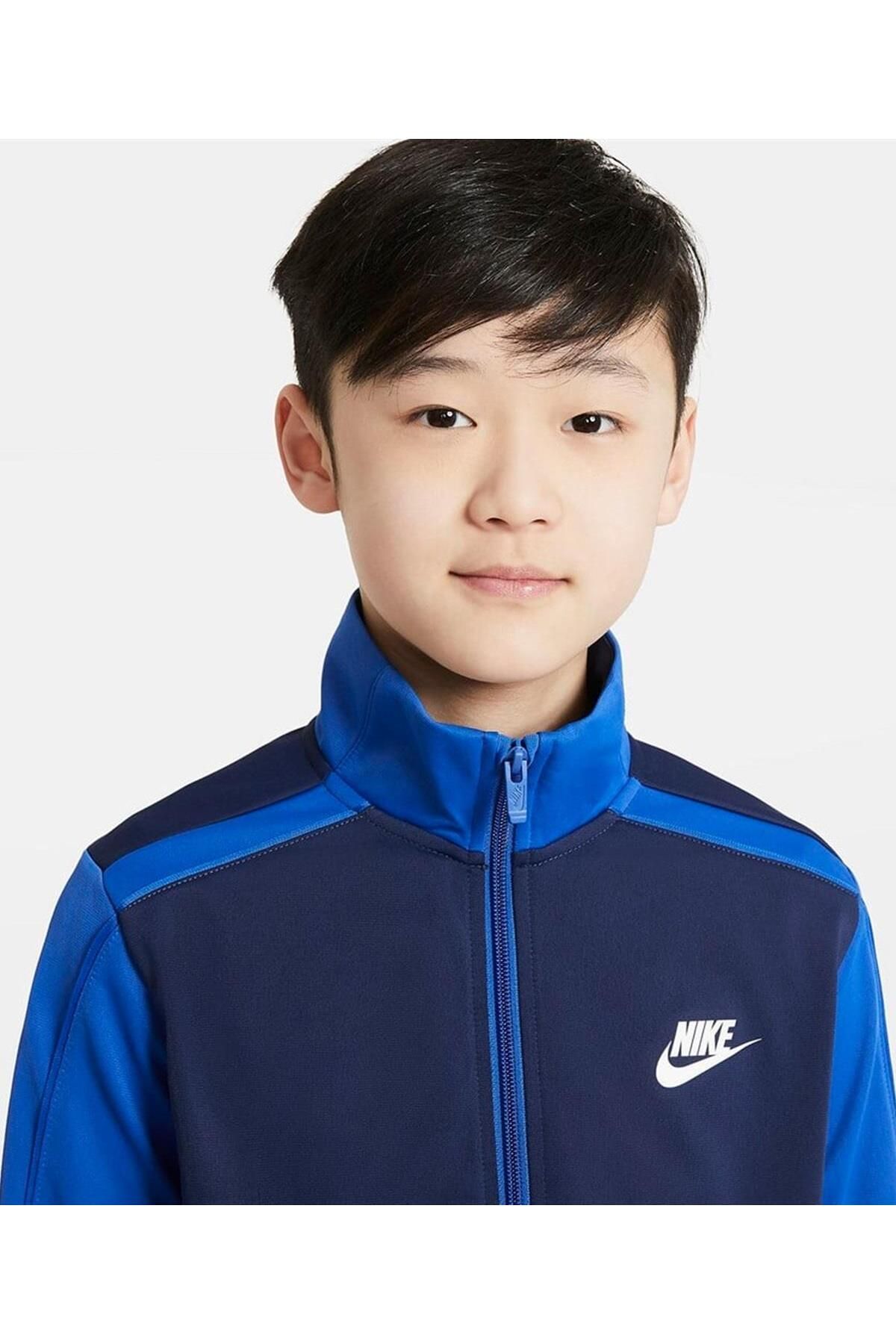 Nike discount futura tracksuit