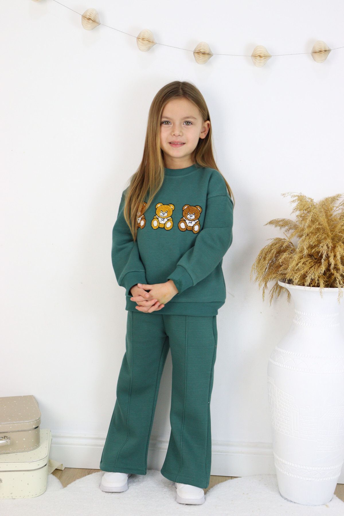Kids 2025 green sweatsuit