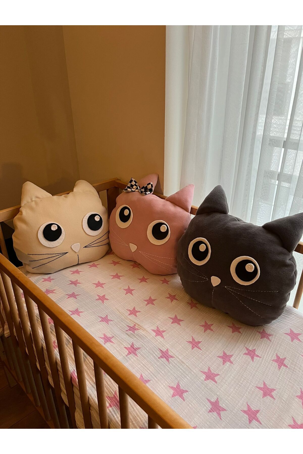 Daiso cat pillow online
