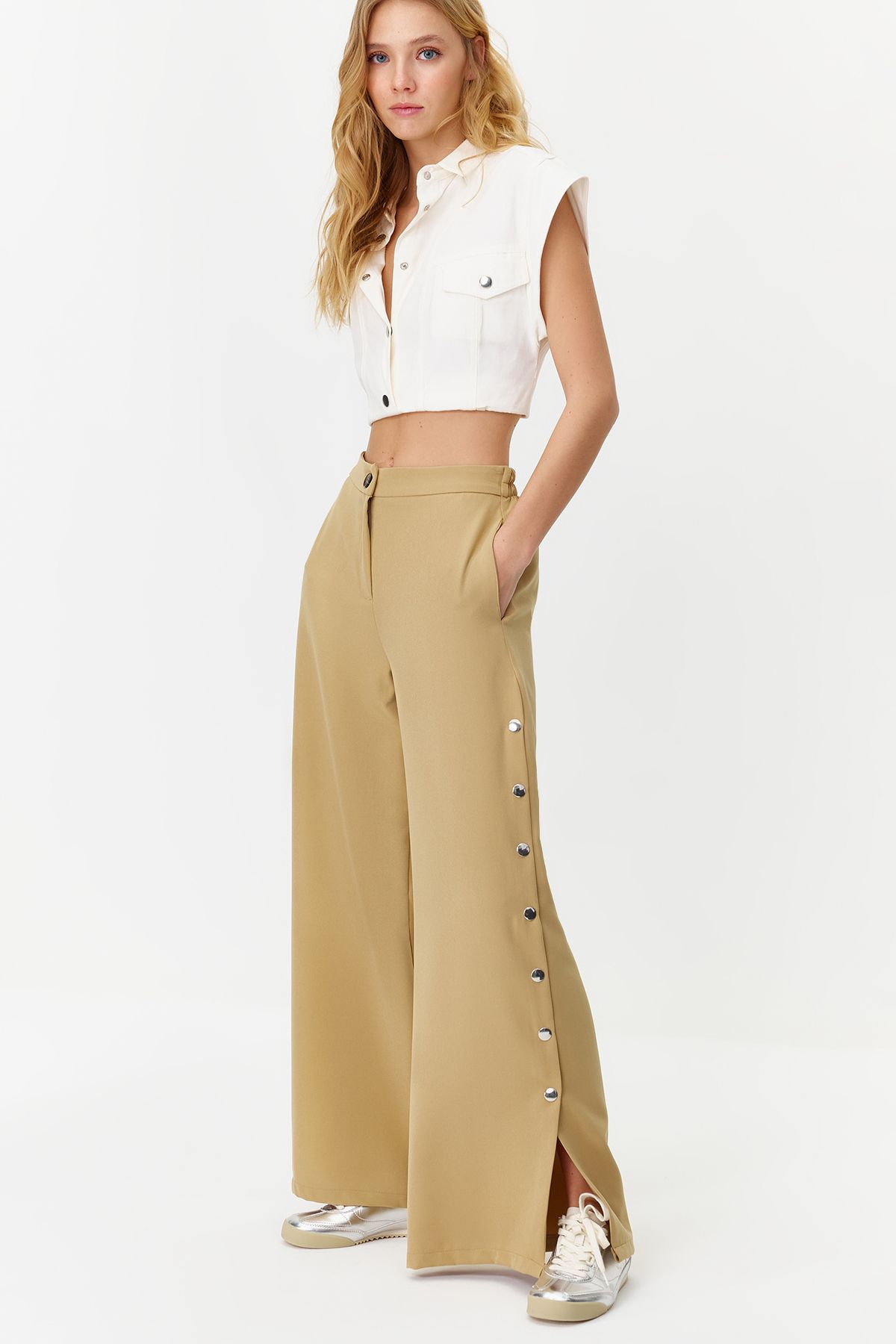 Trendyol Collection Beige Wide Leg Woven Trousers with Side Buttons  TWOSS20PL0398 - Trendyol