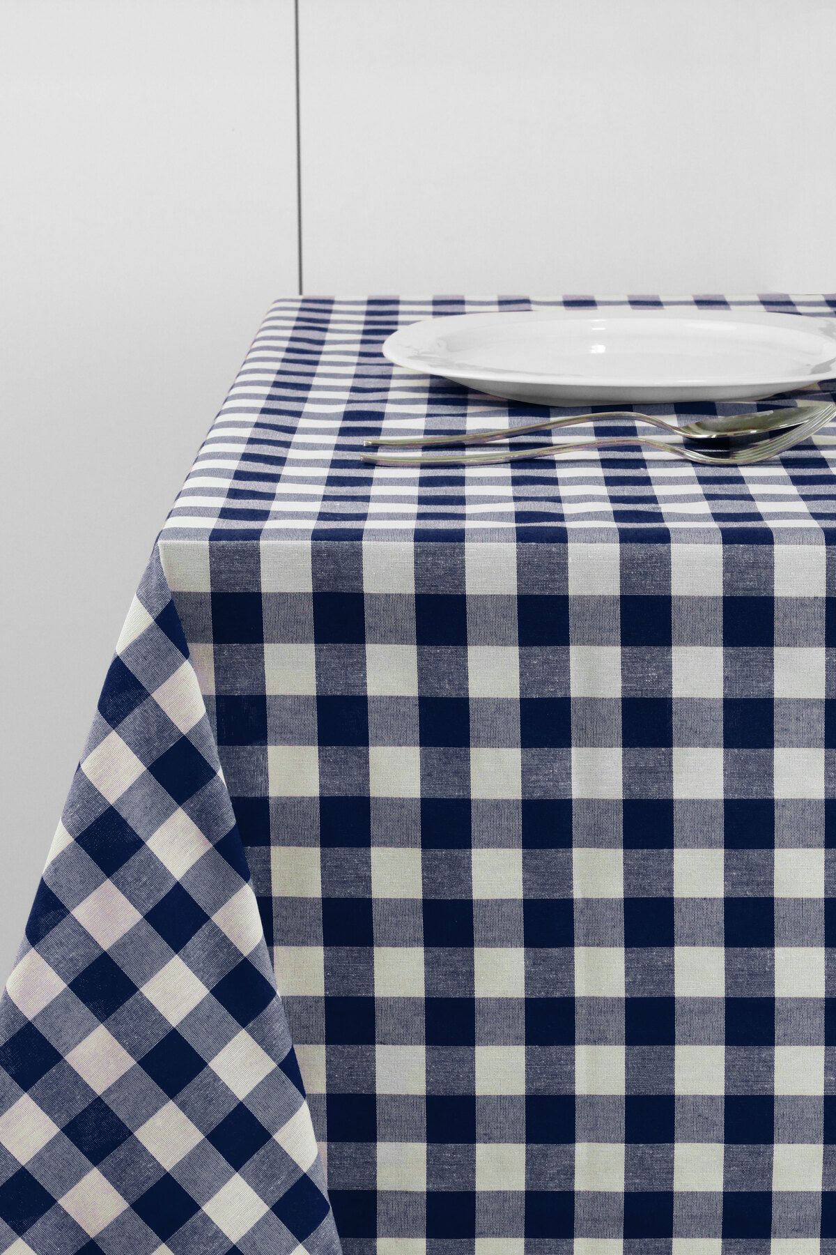 Soft Kare-Navy Blue Large Plaid Checkered Picnic Blanket with Size Options 2