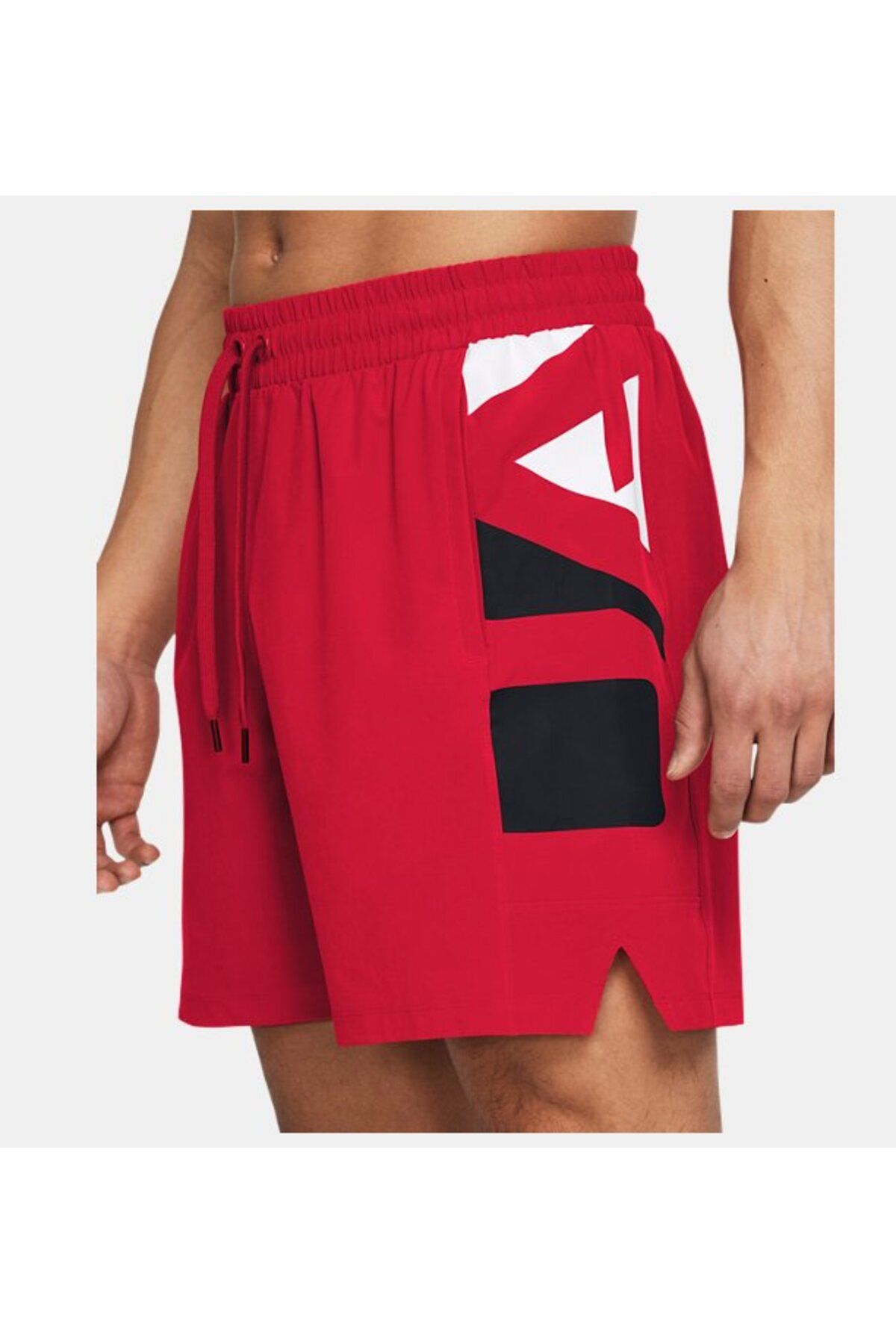 شورت ورزشی قرمز مردانه های بافته منطقه UA 1383391 600 Under Armour