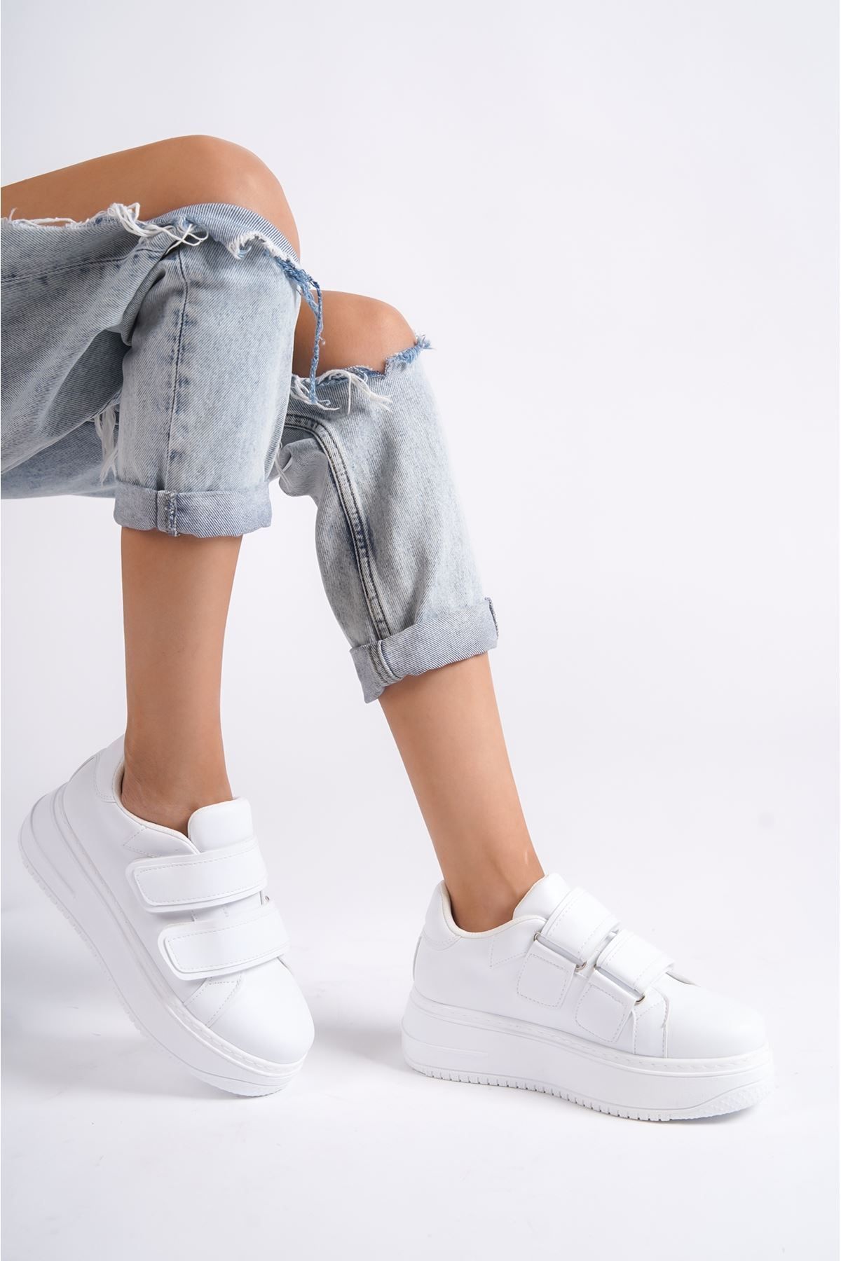 sefayol Bellamy White Matte Leather Velcro Women s Sports Shoes