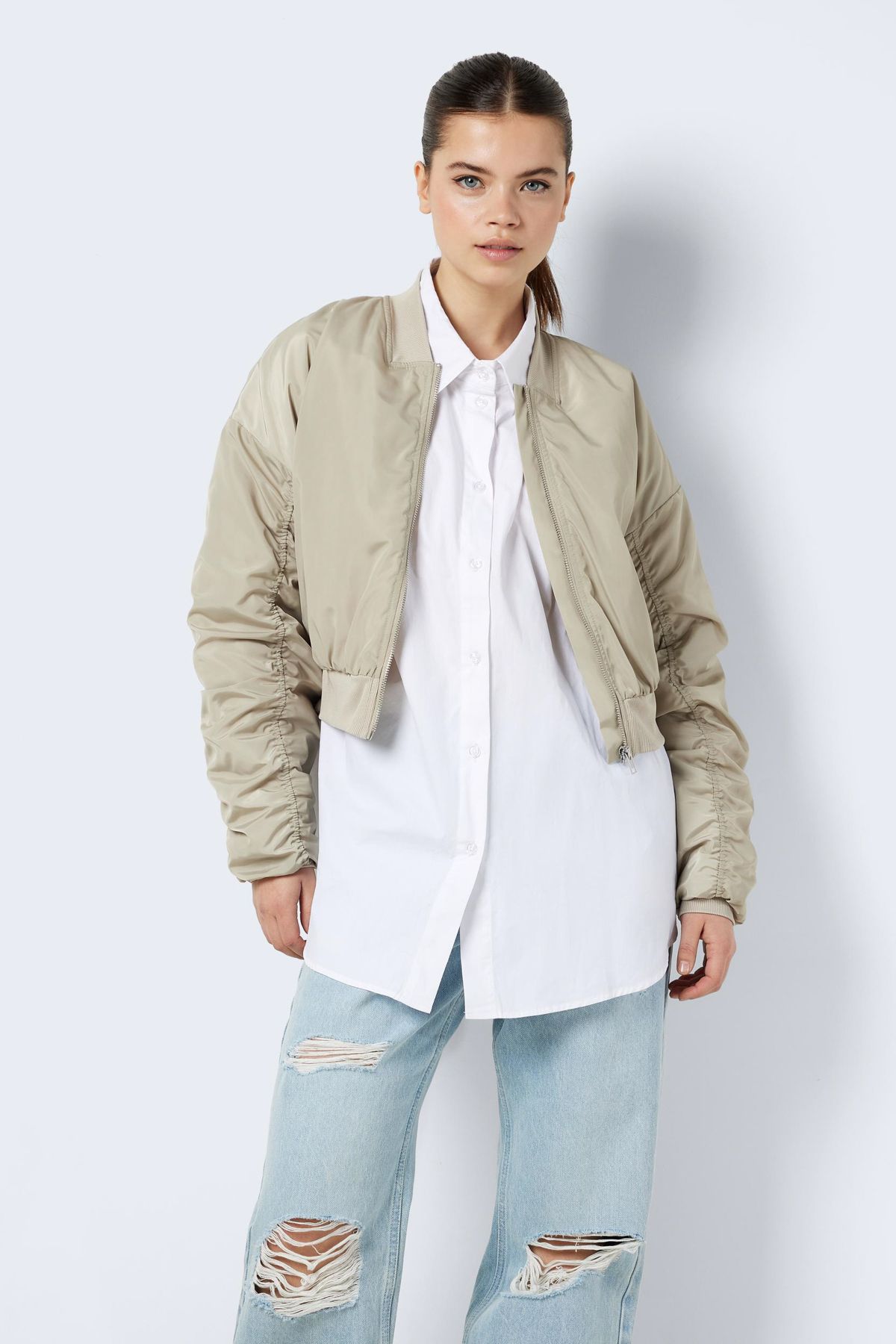 complete the look image