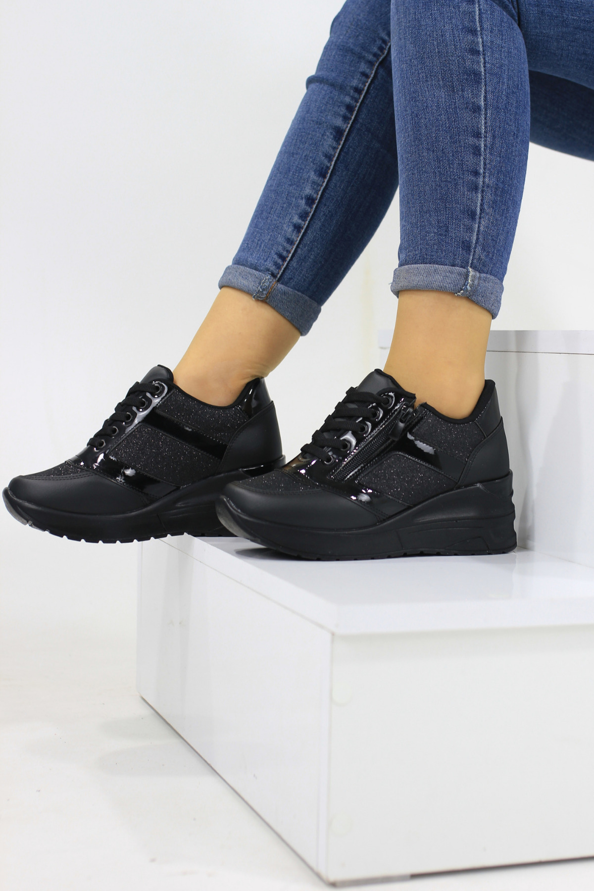 Aleza Shoes Yeni Sezon Dolgu Topuk Fermuarlı Simli Kadın Sneaker Fiyatı