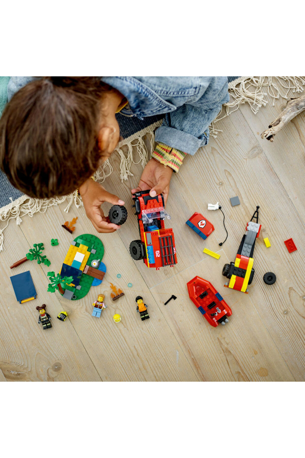 قایق نجات 4×4 شهری، ماشین آتش‌نشانی 60412