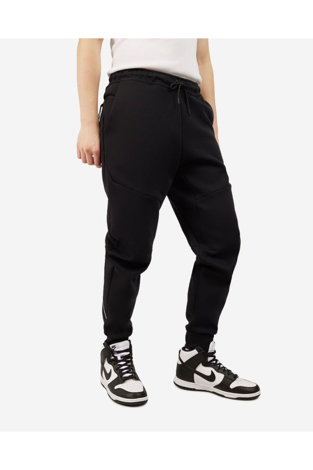 Nike Sportswear Tech Fleece Graphic Joggers Erkek E ofman Alt Dx0581 010 Fiyat Yorumlar Trendyol