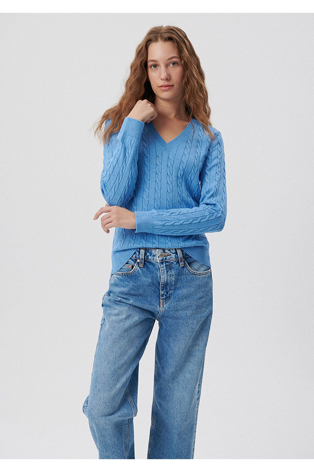 Denim 2025 blue sweater