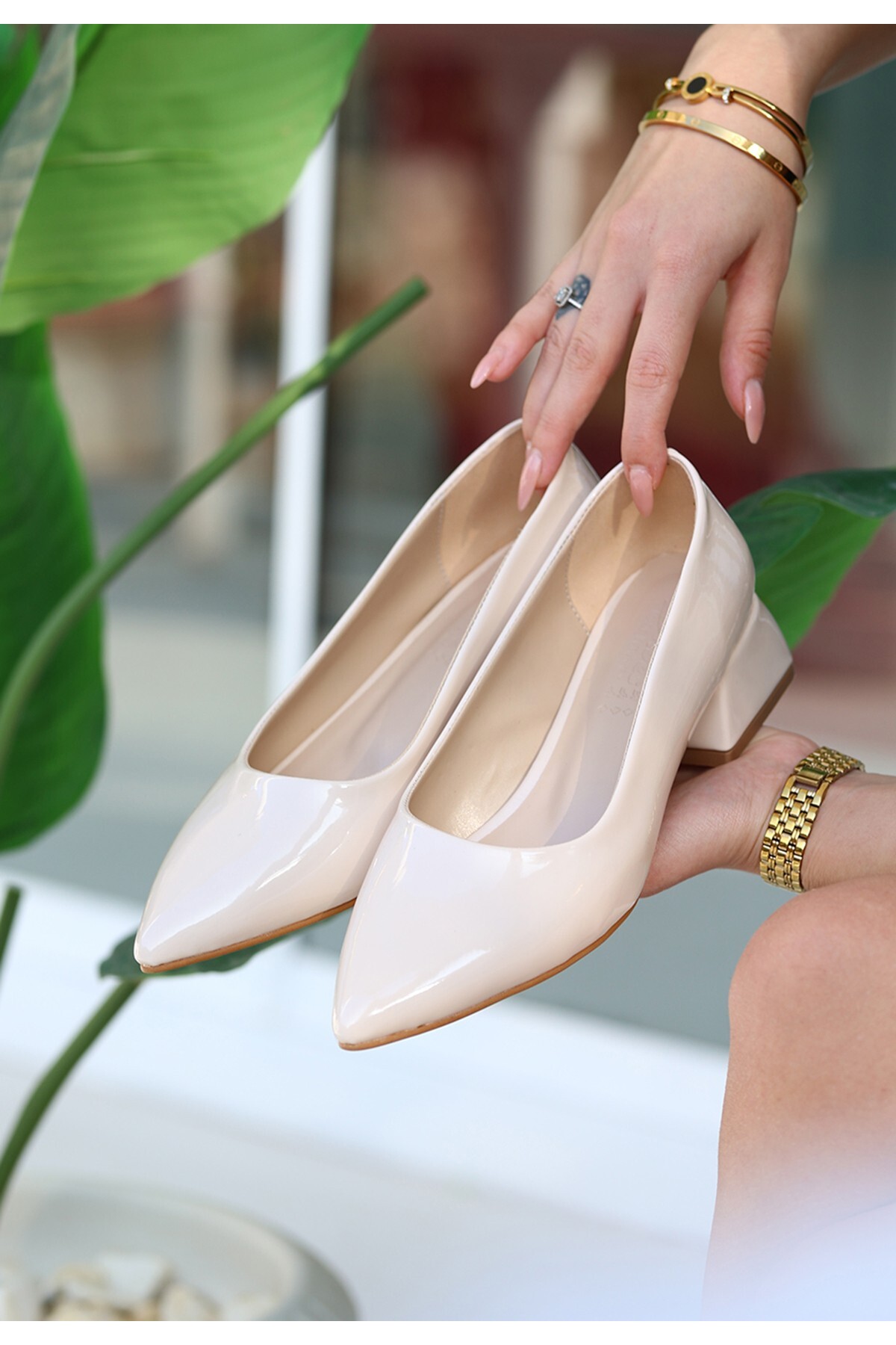 Tinda Bej Rugan Topuklu Ayakkabı