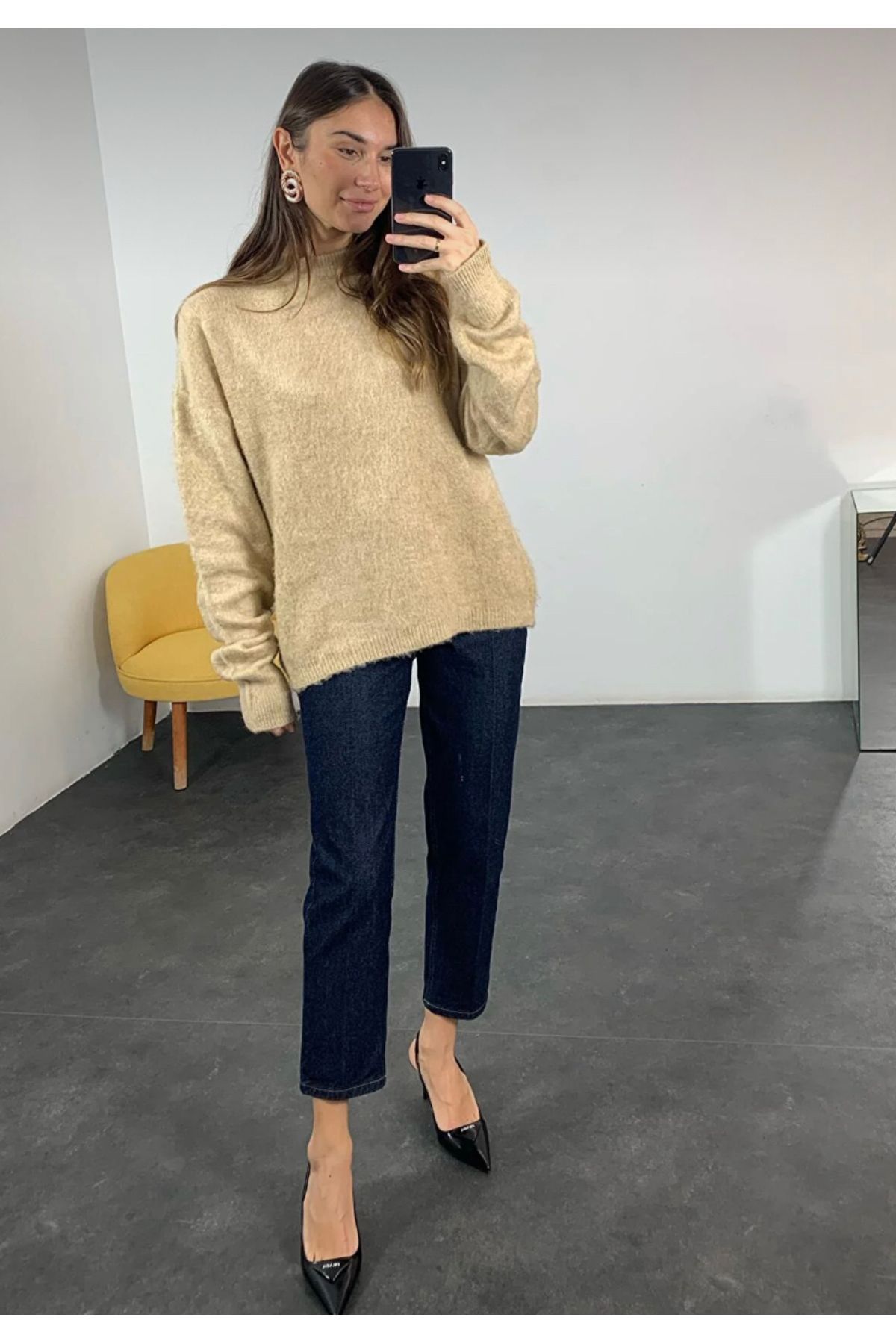 complete the look image