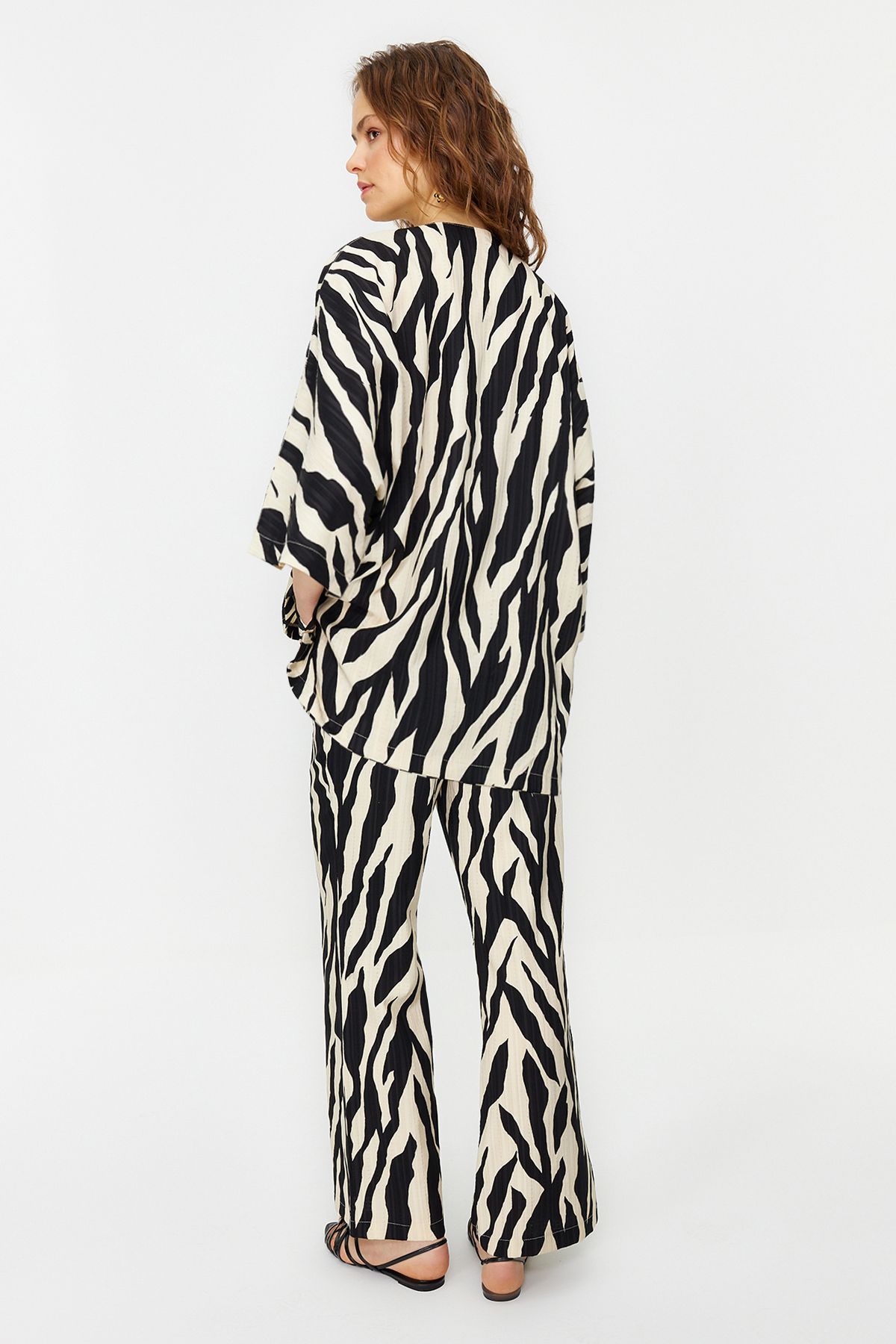 Trendyol Modest-Mink Three Quarter Sleeve Zebra Patterned Tunic Trousers Woven Bottom Top Set TCTSS24US00020 6