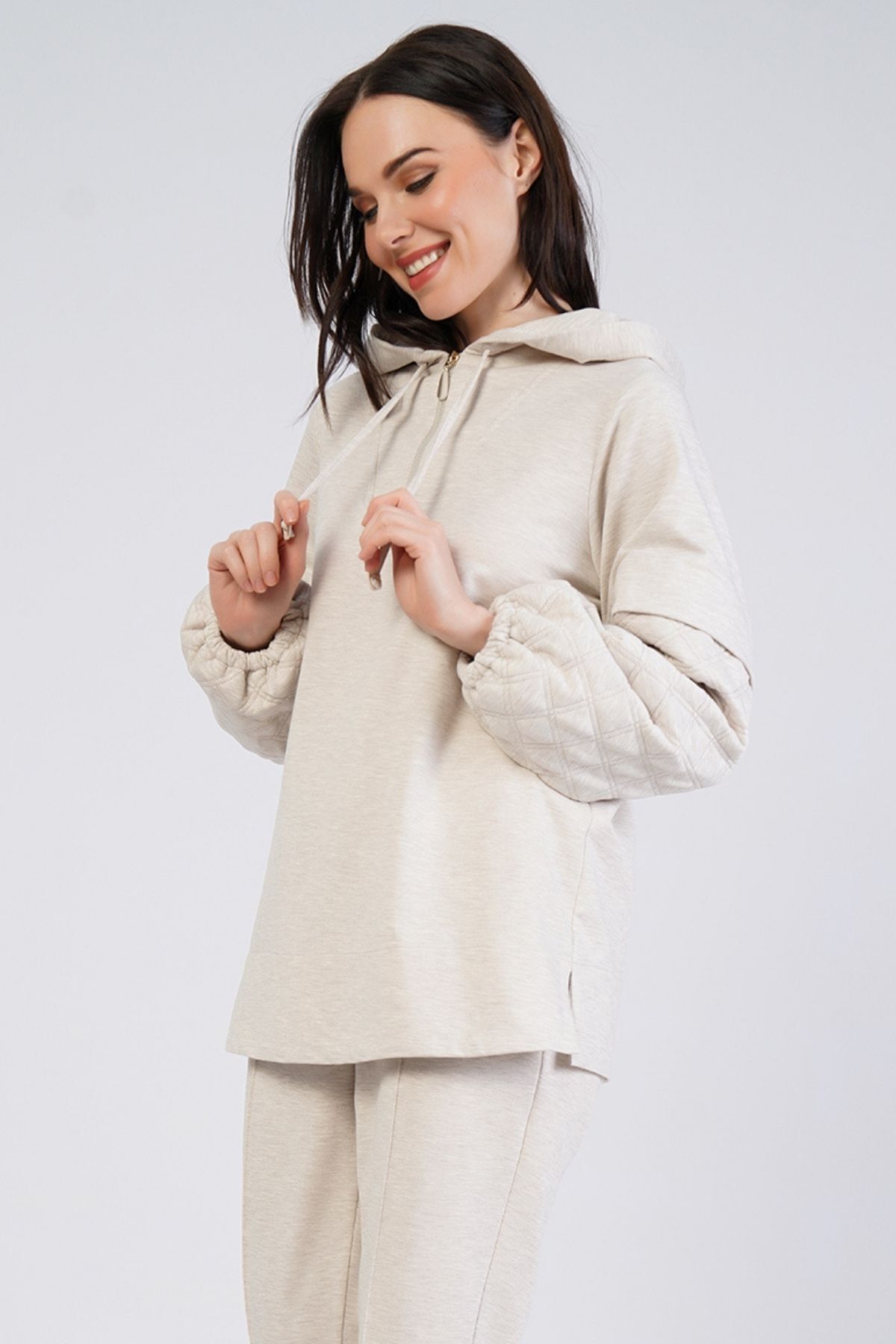 Nelly online oversized hoodie