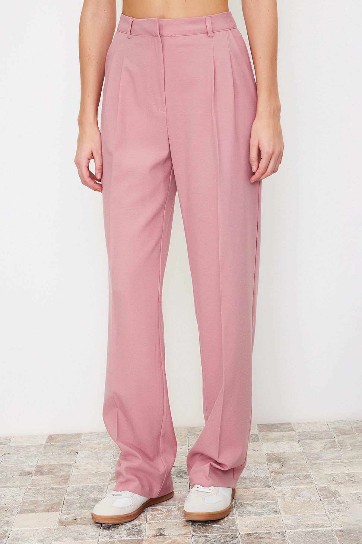 Trendyol Collection-Hellrosa Hose mit geradem/geradem Schnitt aus gewebtem Stoff in limitierter Auflage TWOAW23PL00401 5