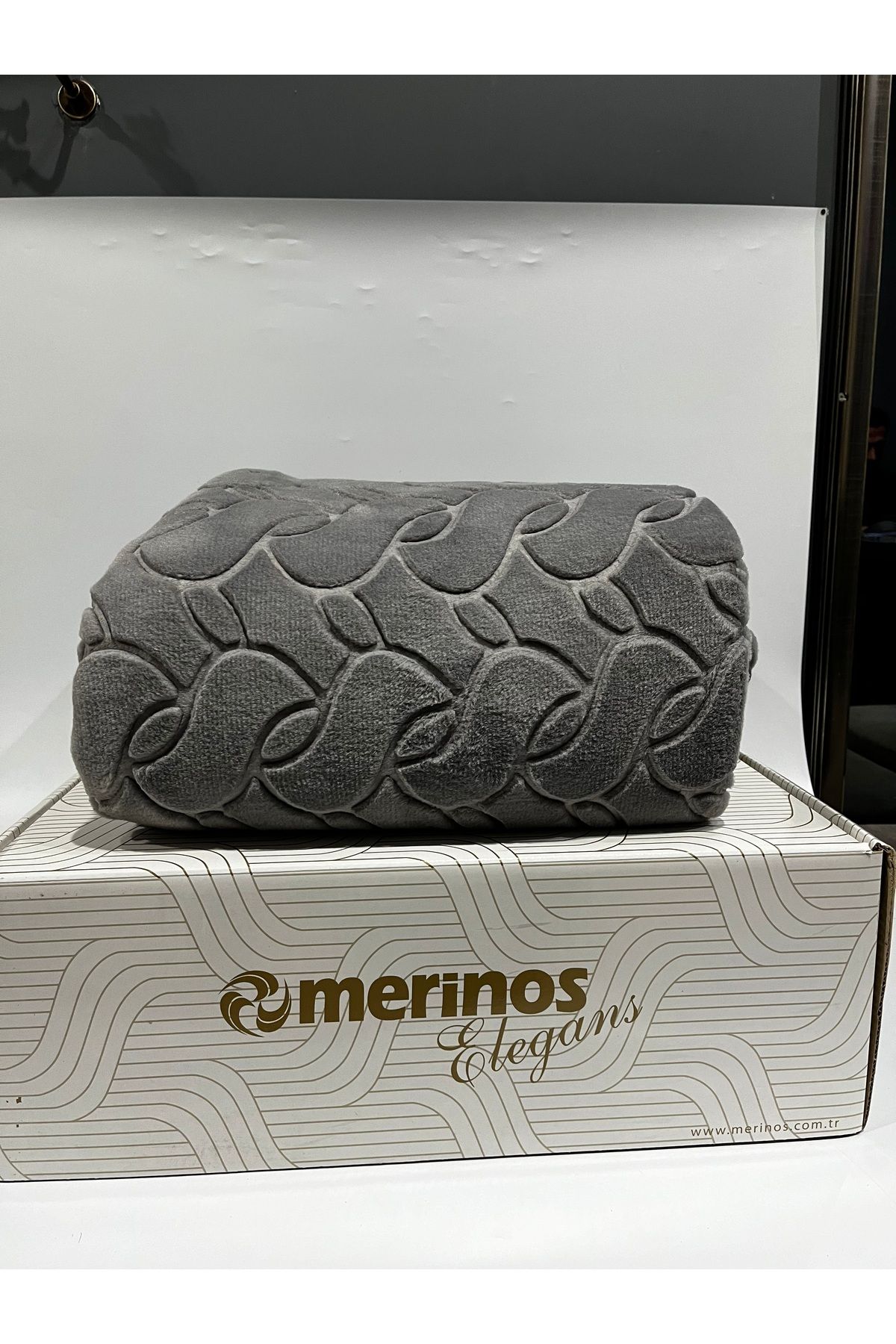 Merinos-Elegance Single Blanket 3