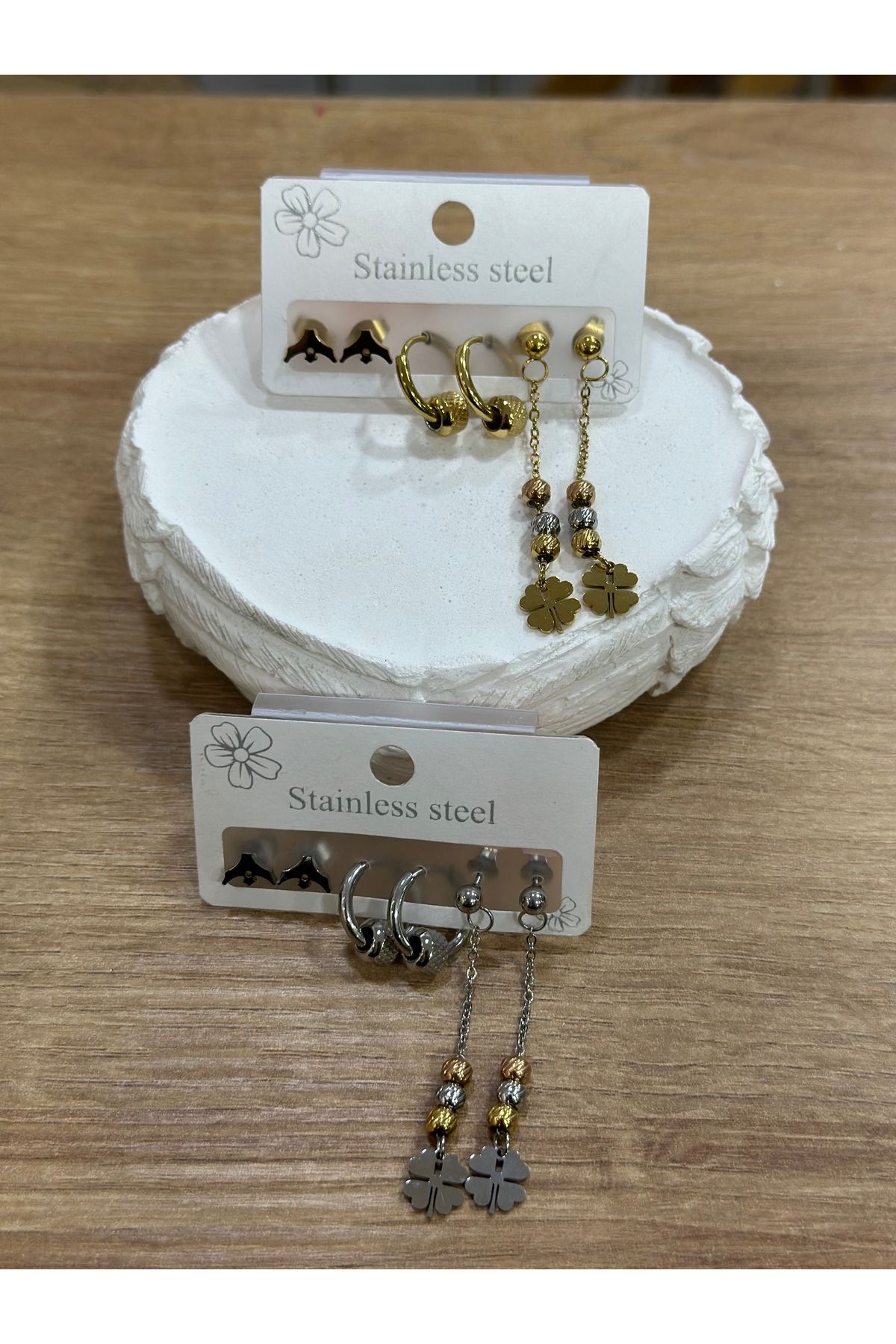 FREE Üç set çoklu çelik küpe