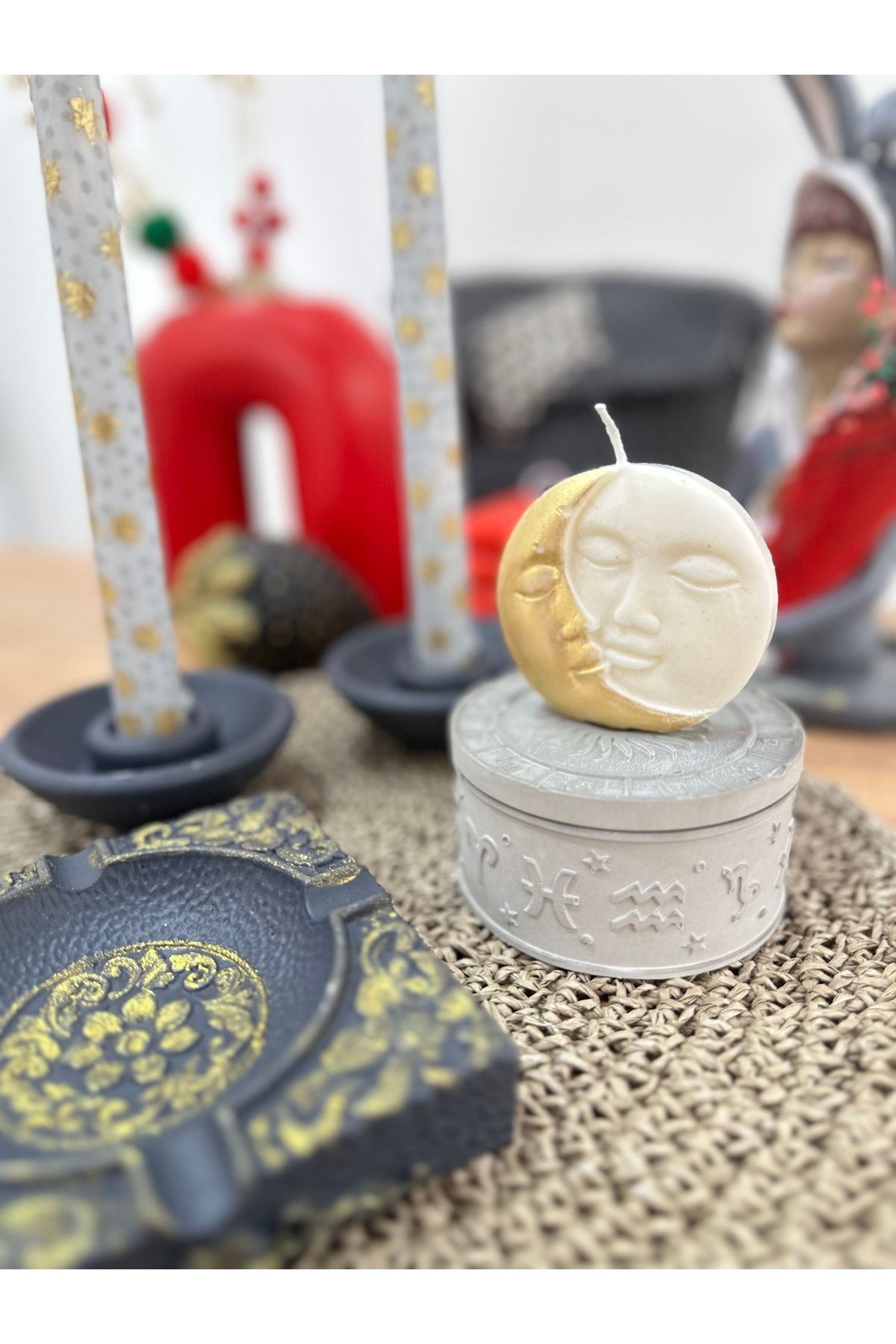 Kapaklı Astroloji Desenli Taş Kutu