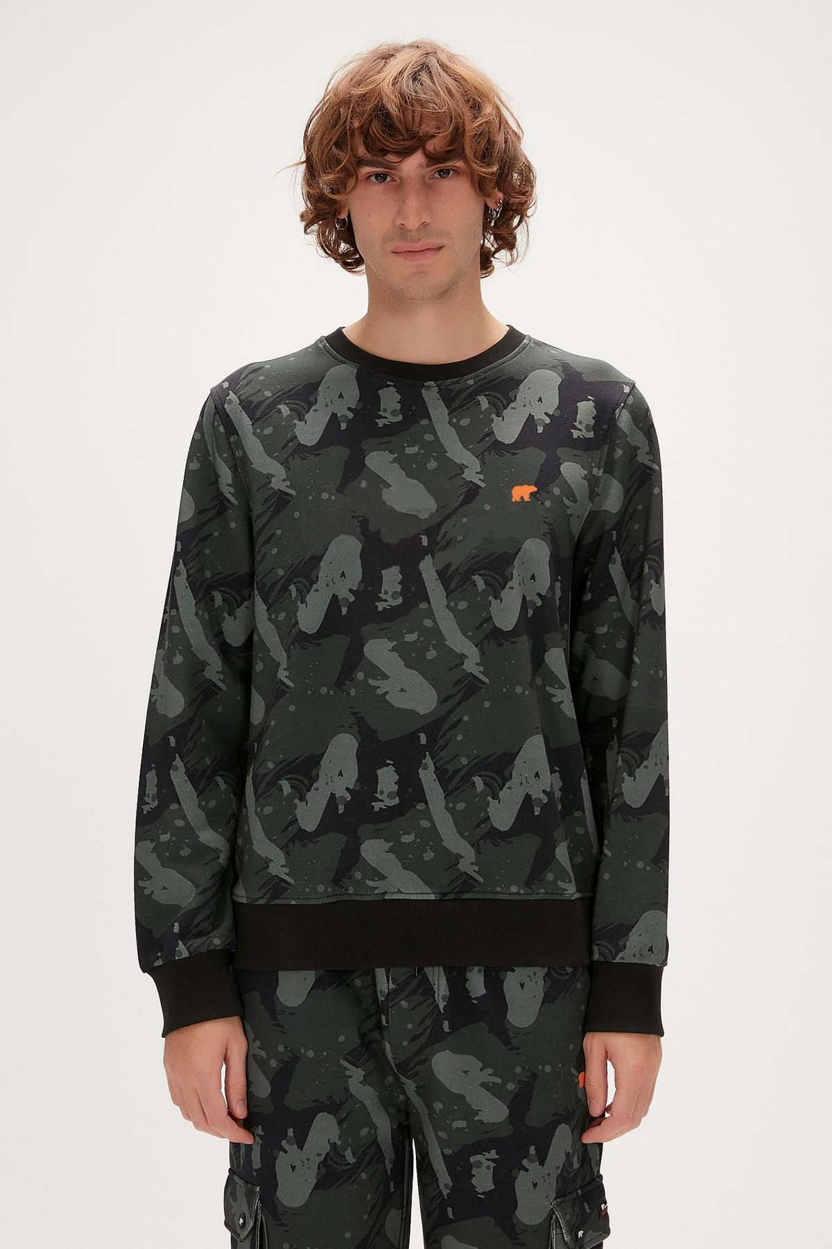 Nike store camo crewneck