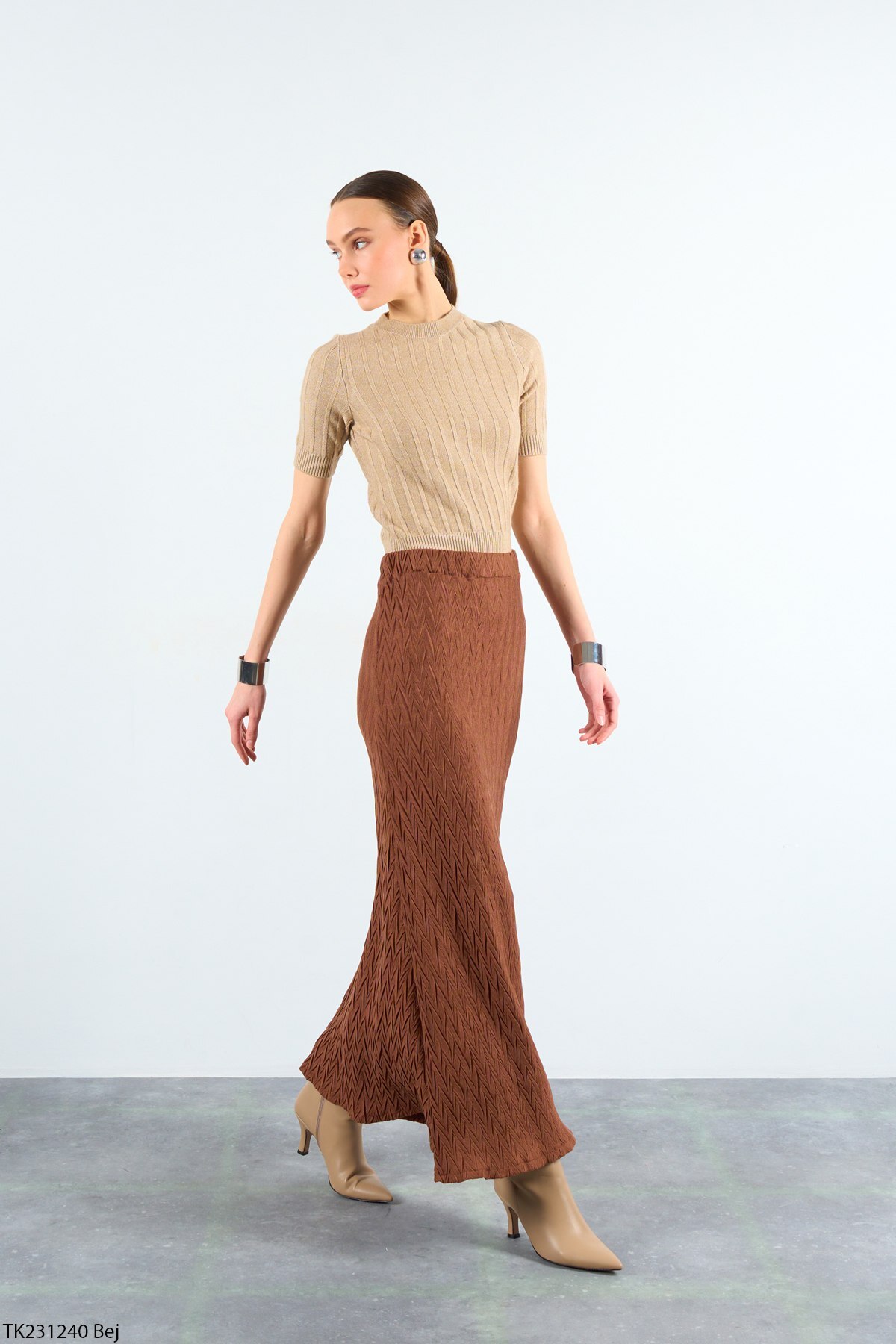 Liora  Kadın Bej Kısa Kollu Fitilli Crop Basic Kazak - Görsel 2