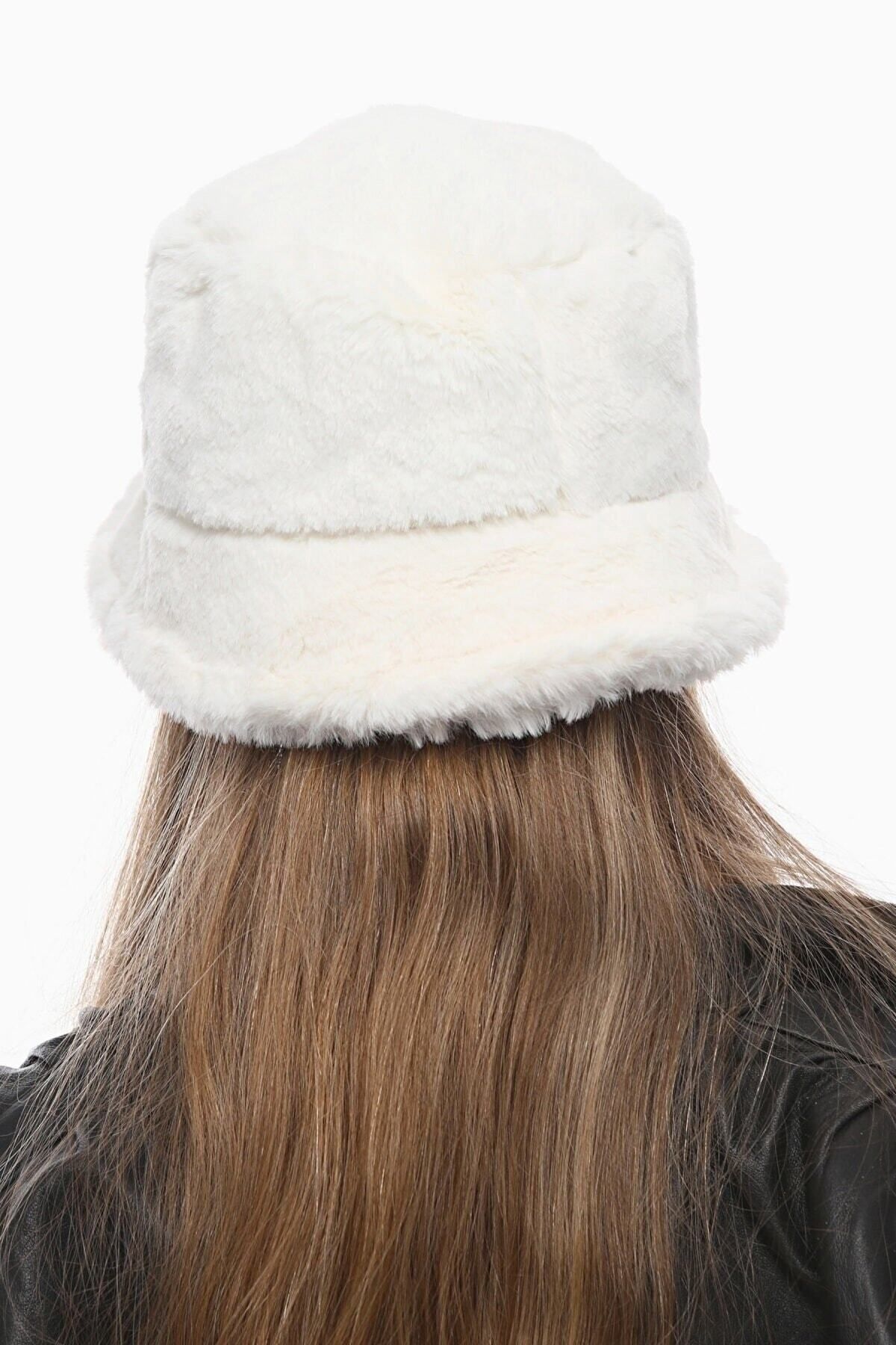 Makro Optik-Rabbit Feather Bucket Plush Hat 3