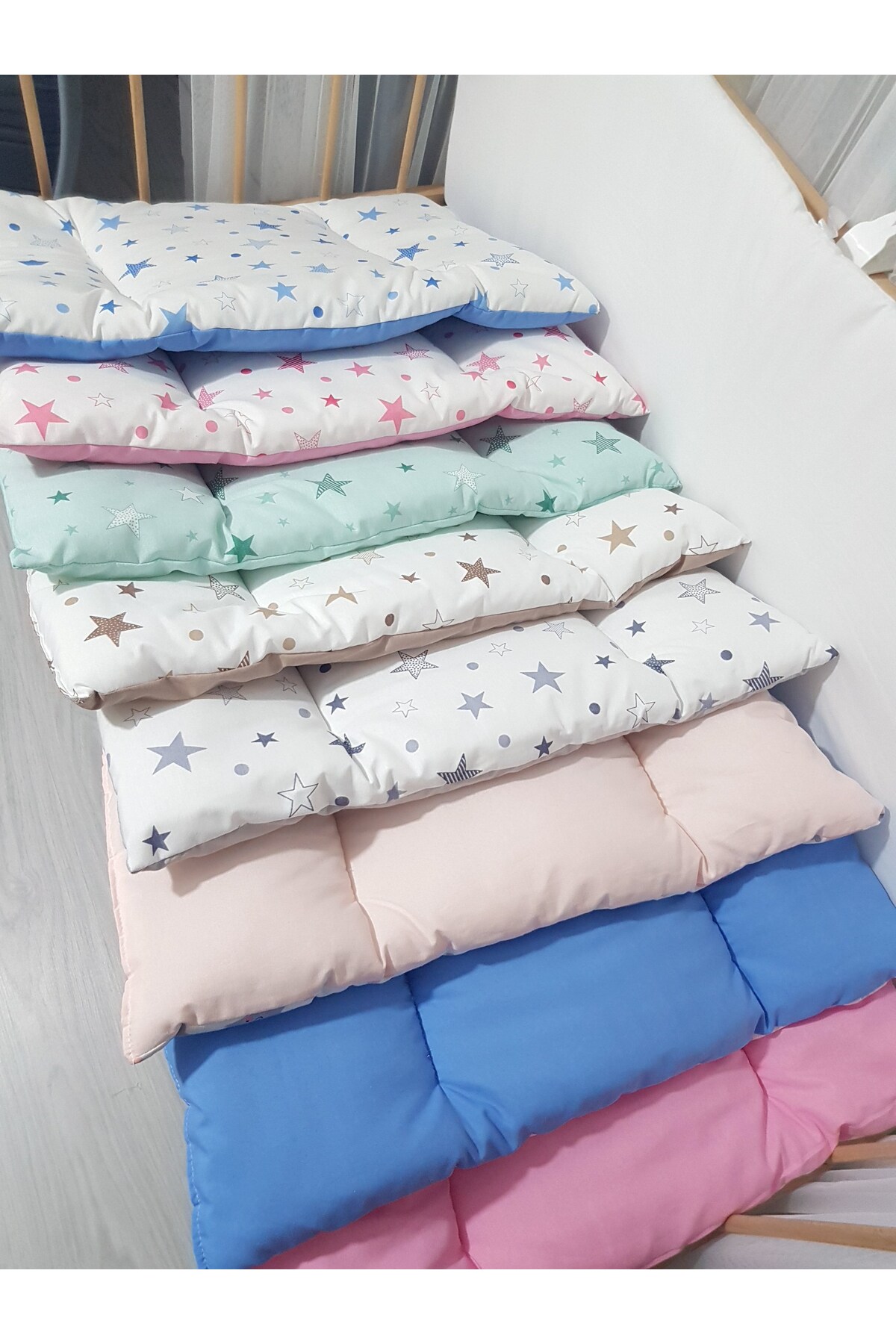 bebek_iklimi Çift Taraflı Alt Açma Minderi Mavi ( BAŞ DÜZELTME YASTIĞI ve DİŞ KAŞIYICI AHŞAP HALKA HEDİYELİ ) fotoğrafı 6 (önizleme)