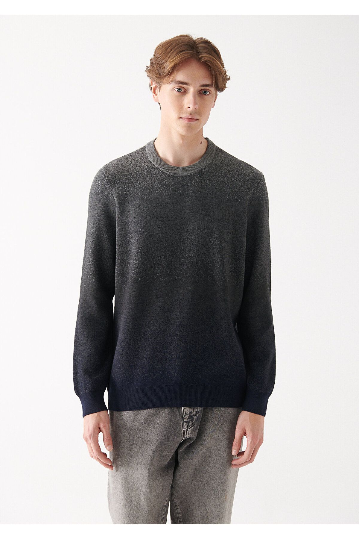 Dark gray sweater outlet