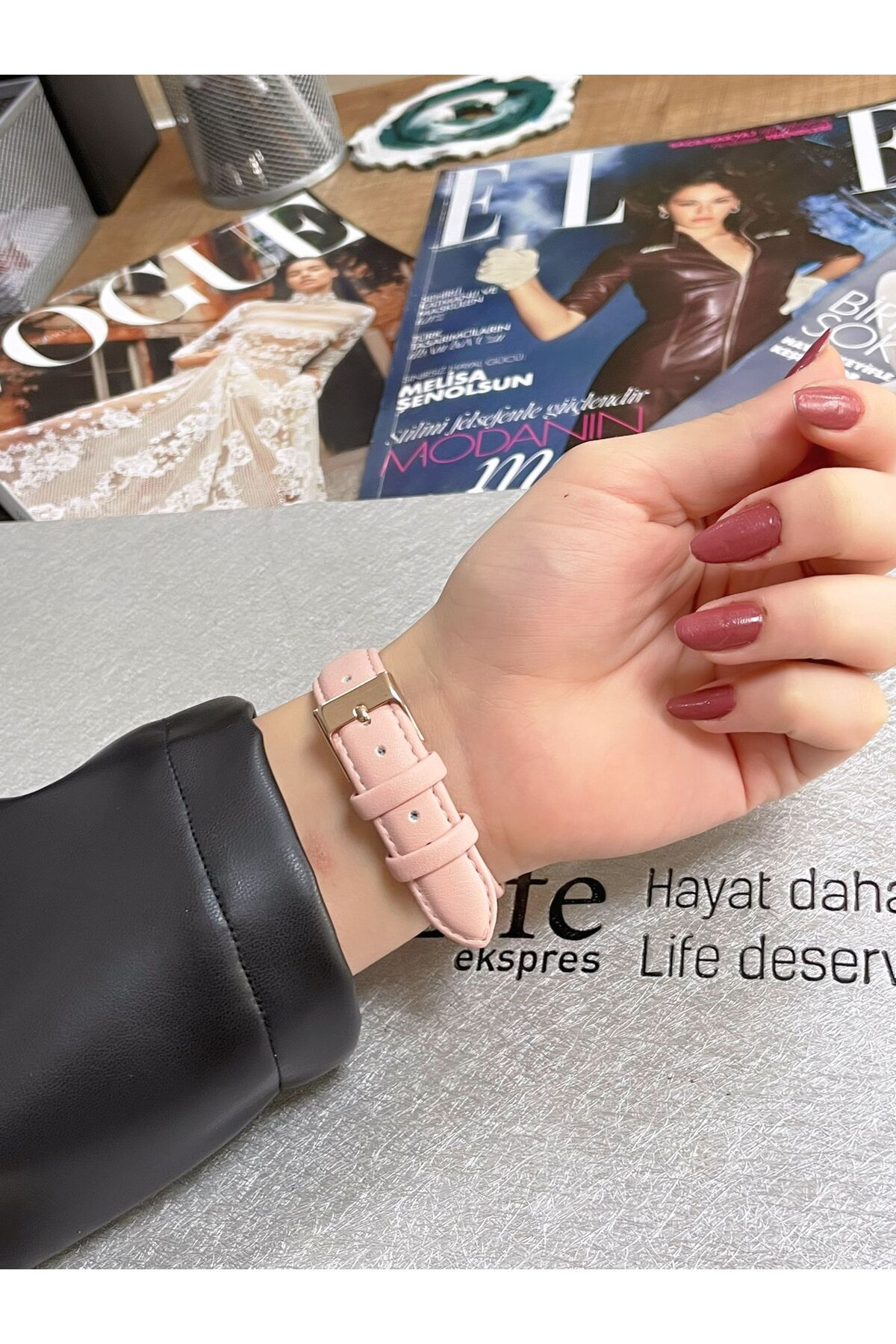 LOOQ-Roman Numeral Strap Cord Women's Wristwatch 4