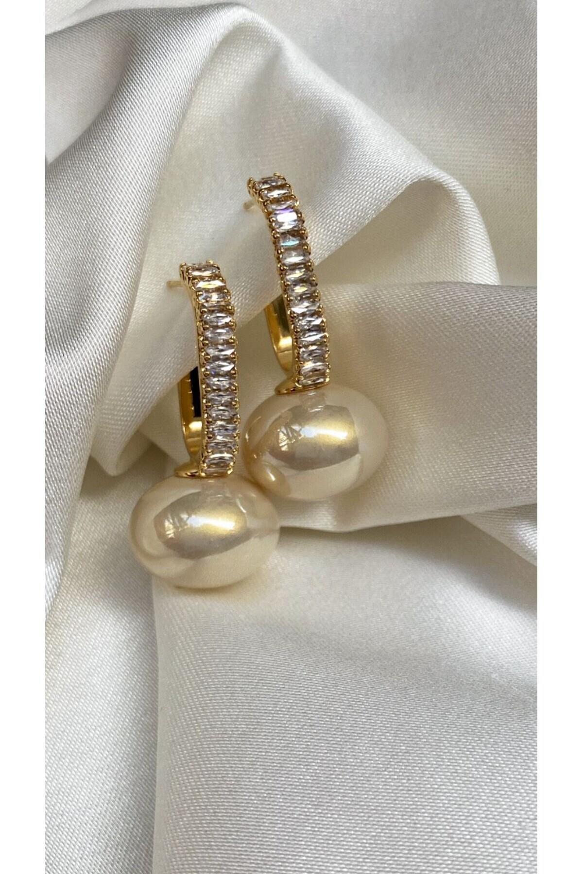 Accessories Incili Su Yolu Sallantılı Çelik Gold Renk Küpe Bayan/aksesuar