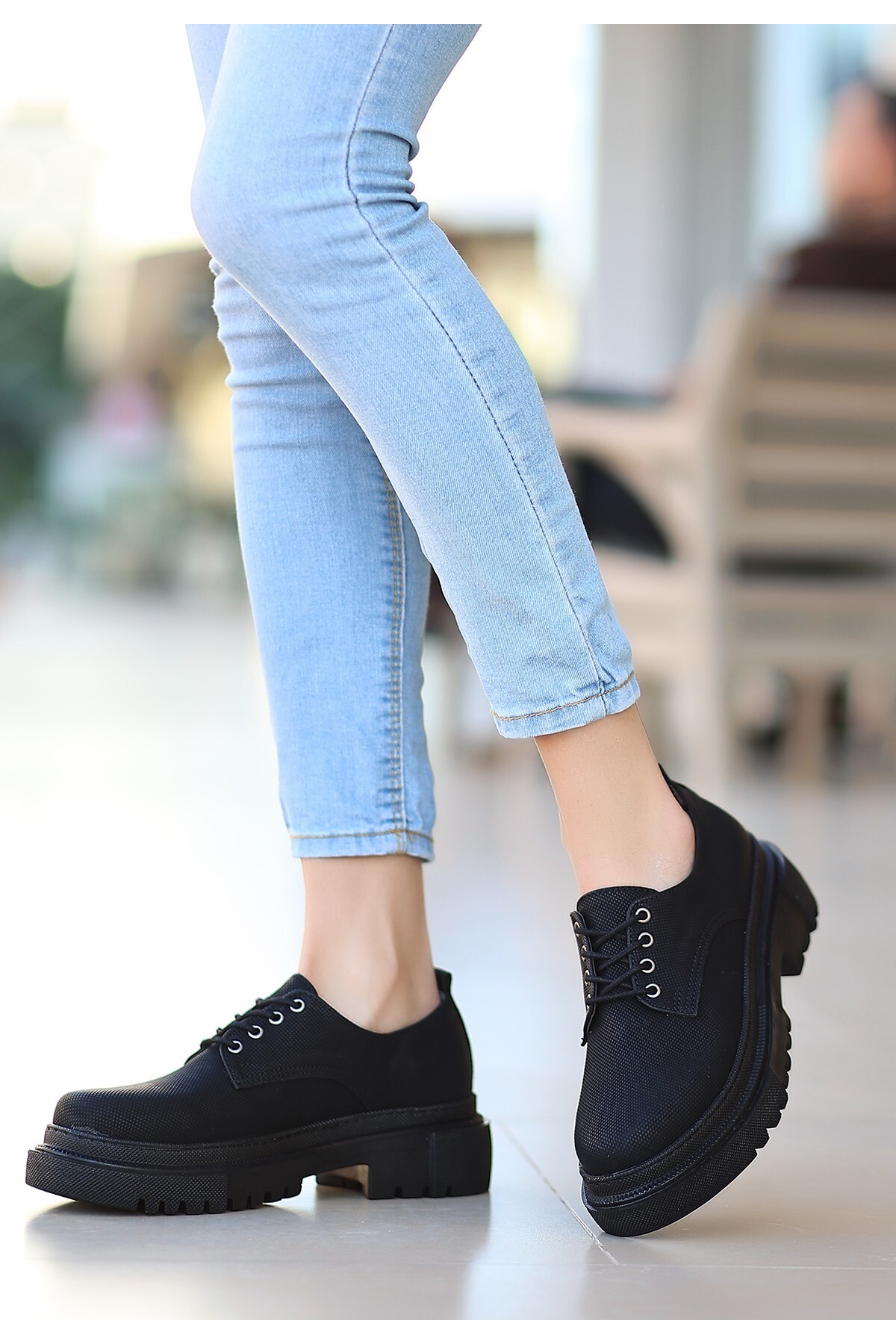 Teri Siyah Cilt Desenli Bağcıklı Ayakkabı