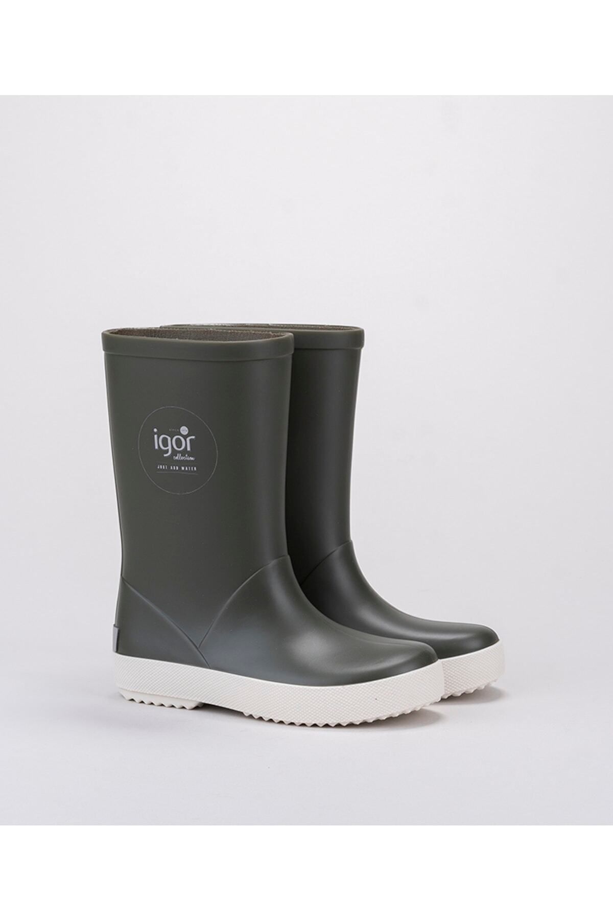 Green rain boots discount