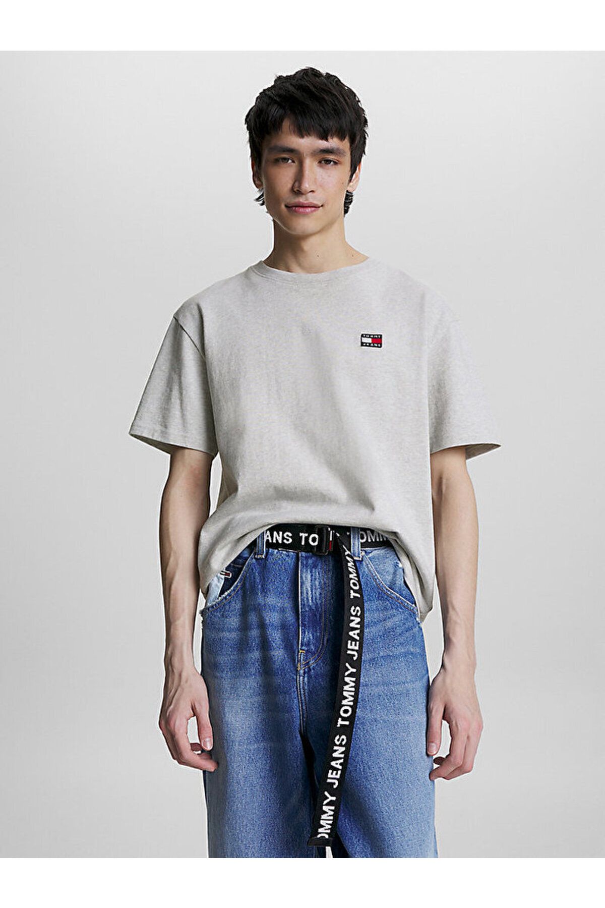 Gray tommy hilfiger t on sale shirt