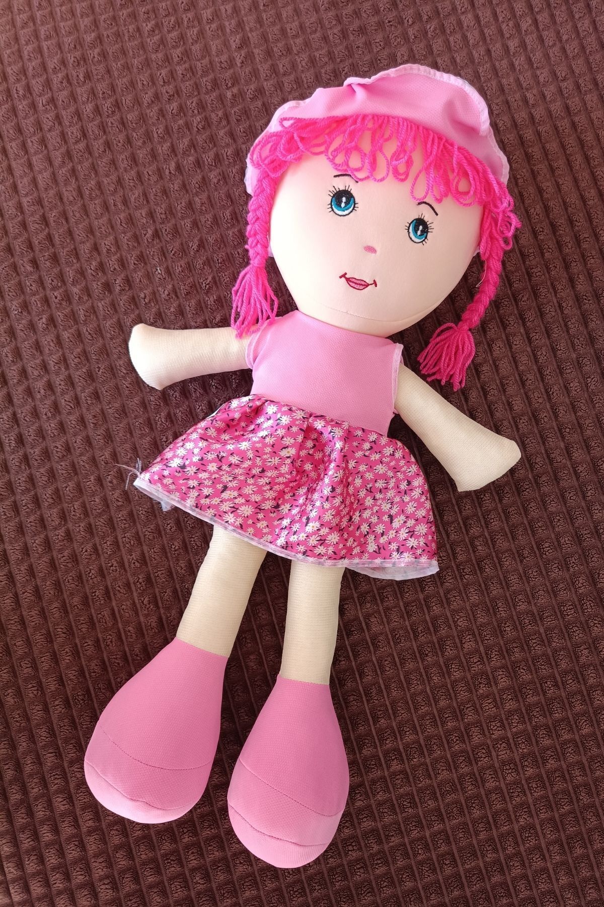 Nostalji Kutusu Uyku Arkadaşı Pembe Oyuncak Bez Bebek Kız Çiçek Desenli Elbiseli 65 Cm fotoğrafı 2 (önizleme)