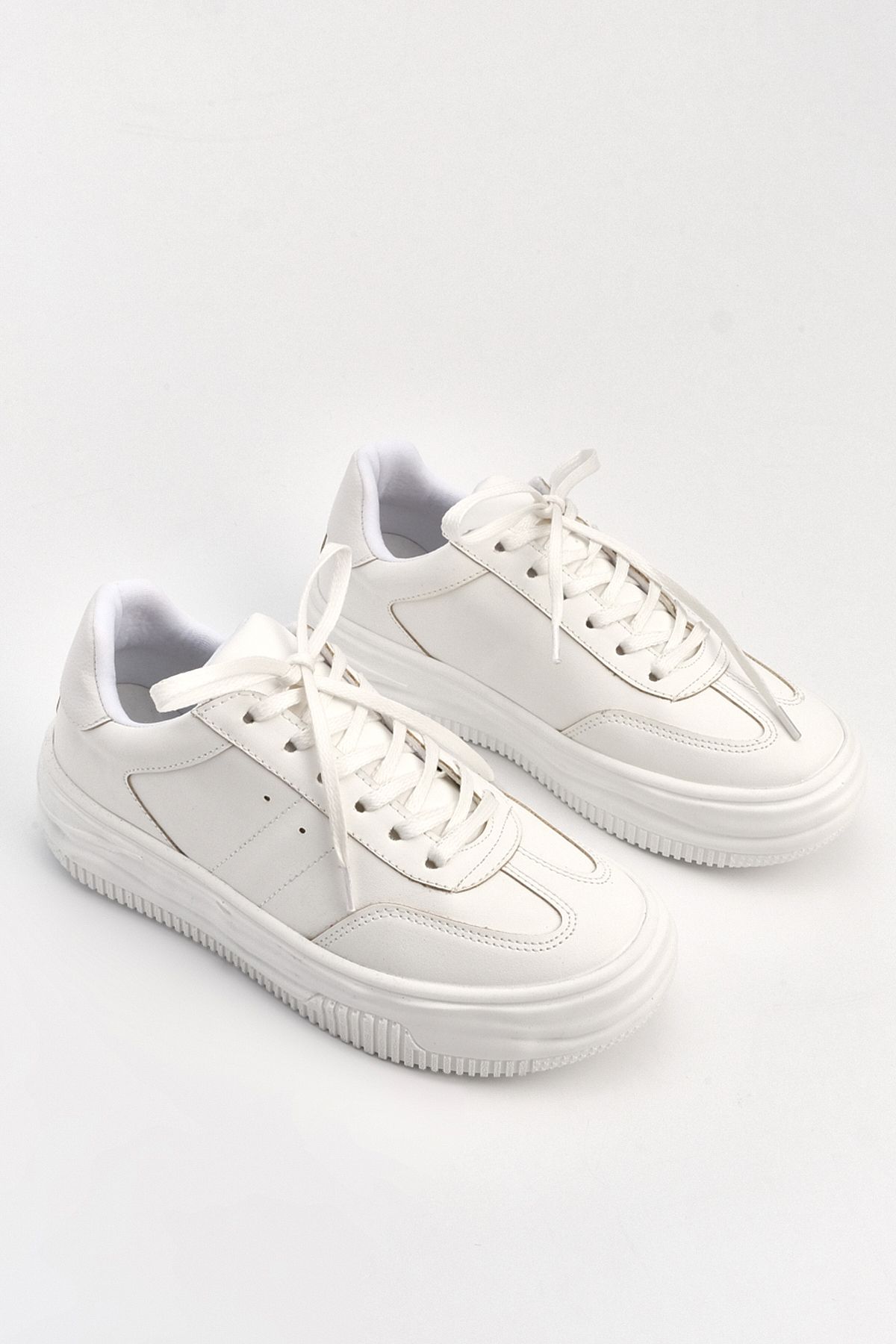Ugly sneakers clearance trendyol