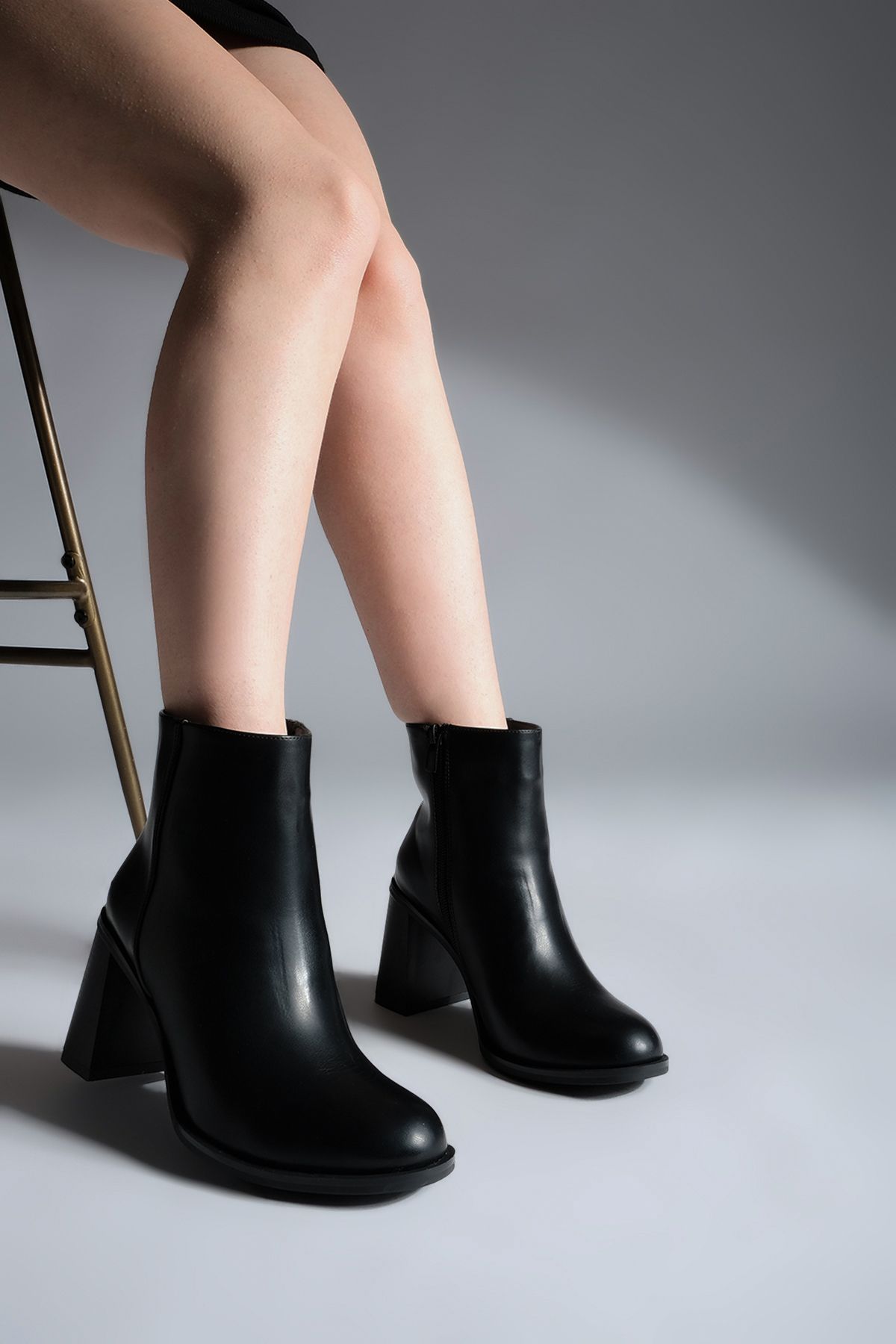 Raid lorena black heeled ankle boots new arrivals