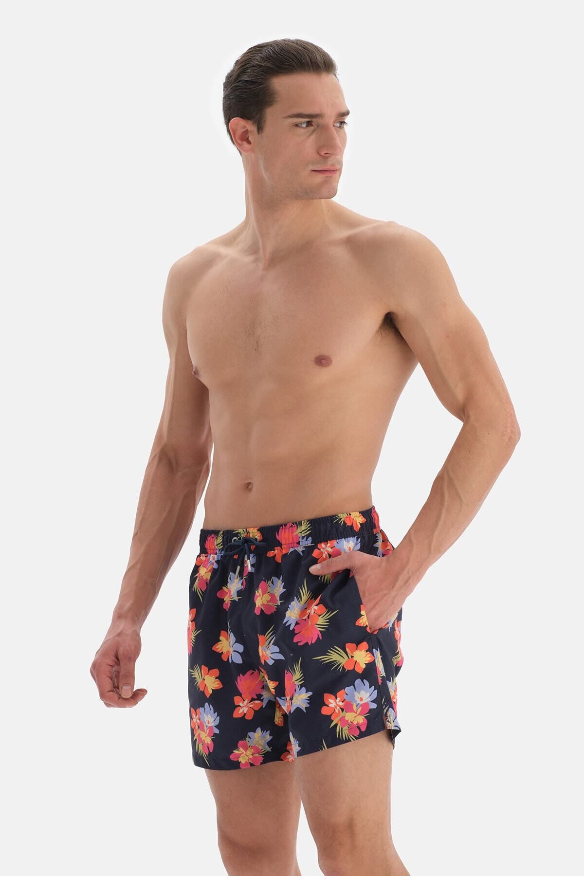 Dagi-Navy Blue - Pink Floral Patterned Short Swim Shorts 3