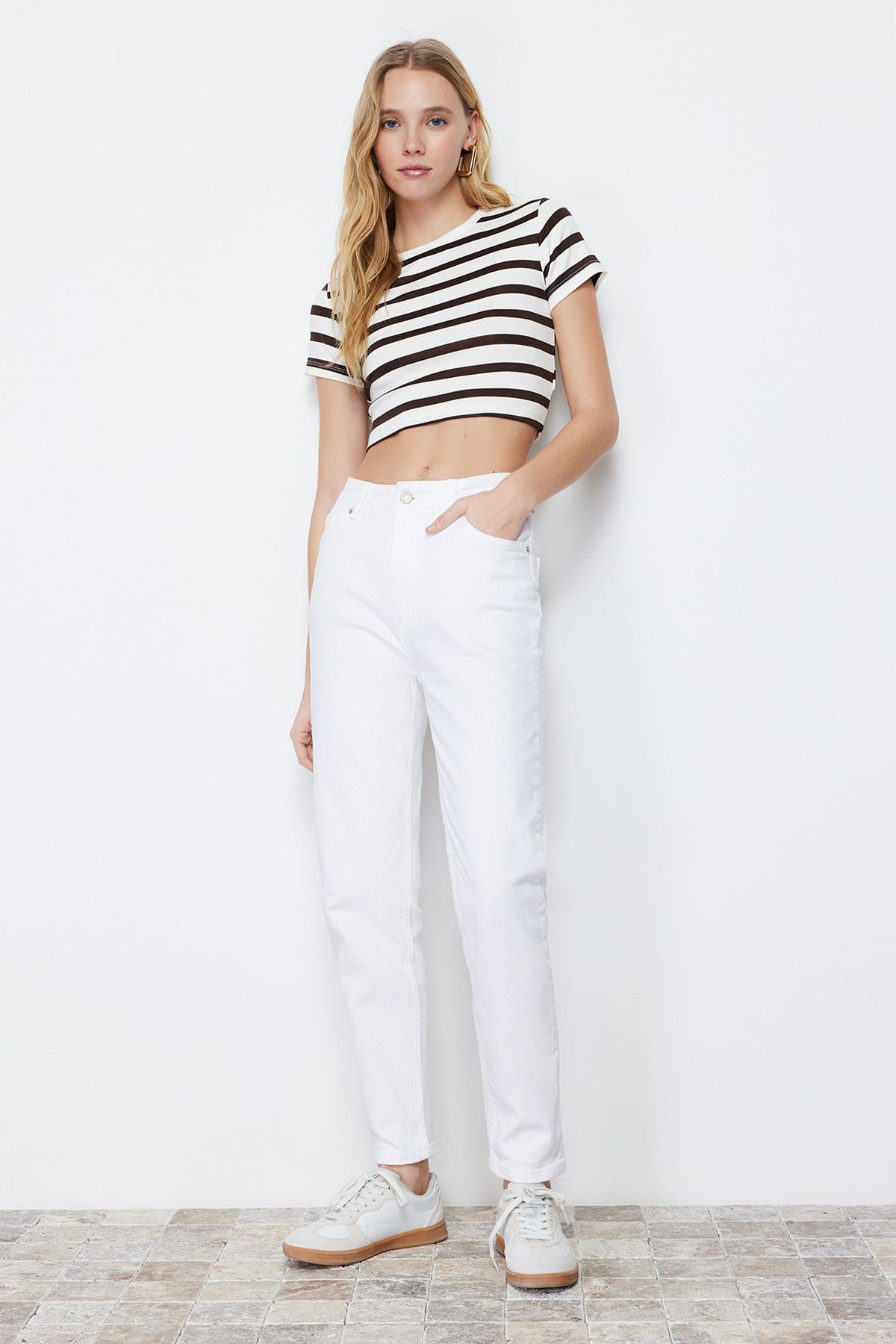 Trendyol Collection-Бели Mom Jeans с висока талия Twoss24Je00122 9