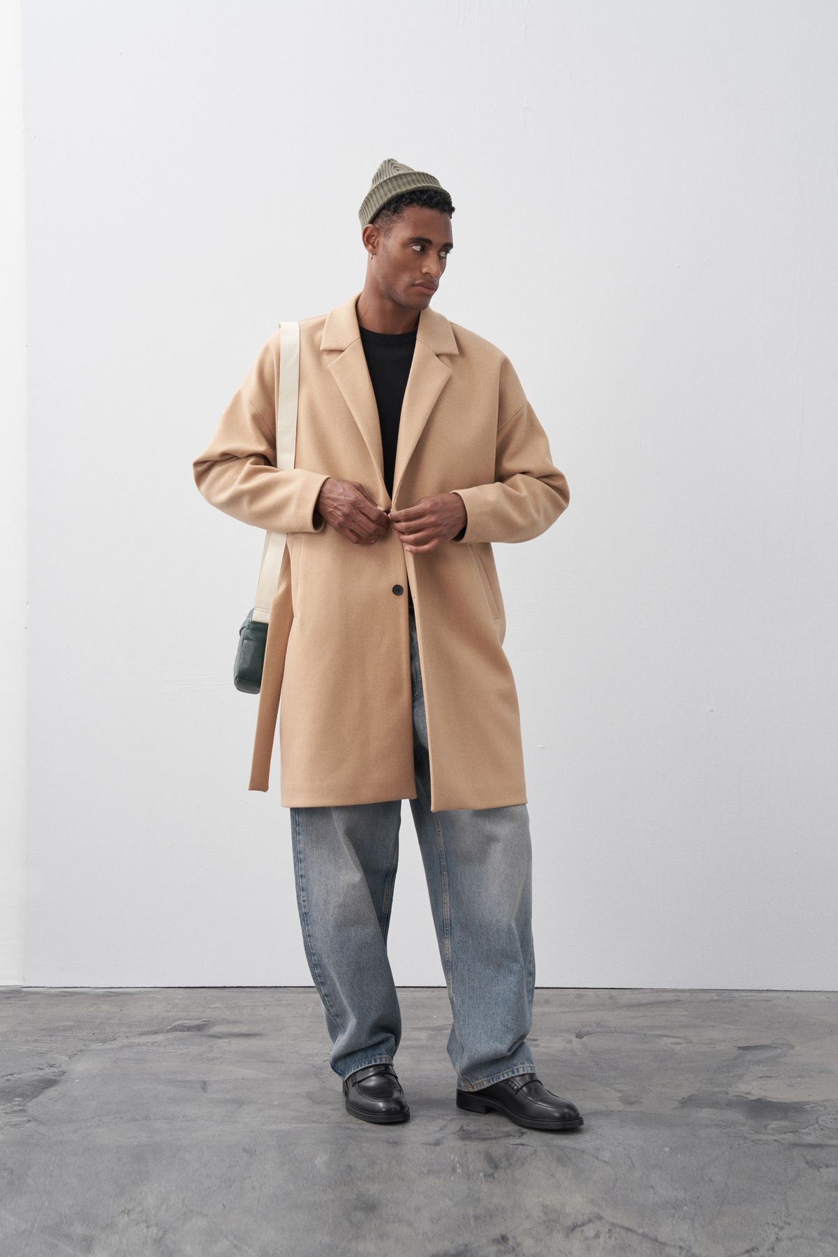 Camel cashmere discount coat mens