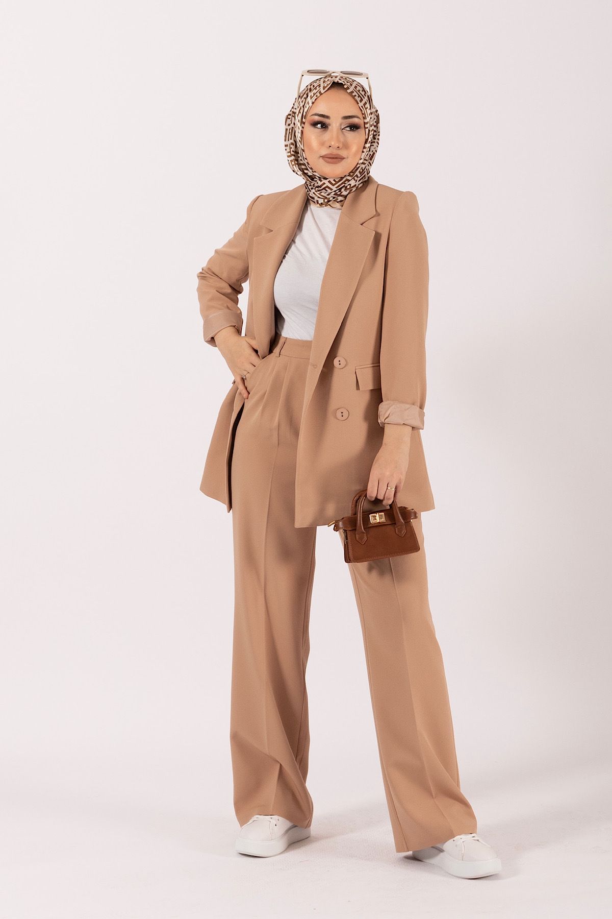 Stilife-Four Button Jacket Set Camel 2