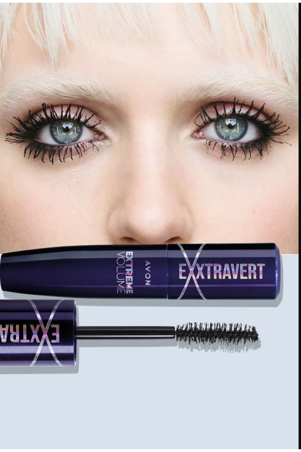 ریمل حجم دهنده فوق العاده 9 میلی لیتر. سیاه ترین Avon
