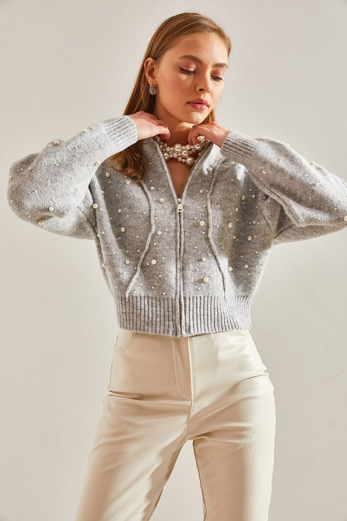 Bianco Lucci-Women's Pearl Stone Embroidered Knitwear Cardigan 5