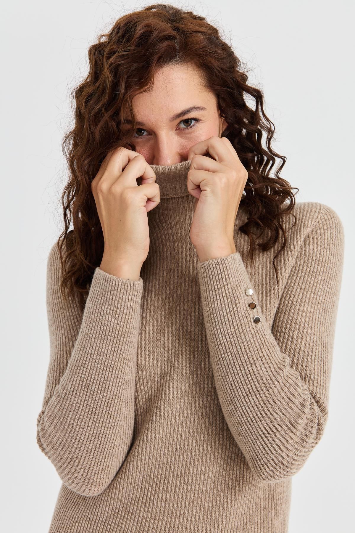 Dark beige sweater store