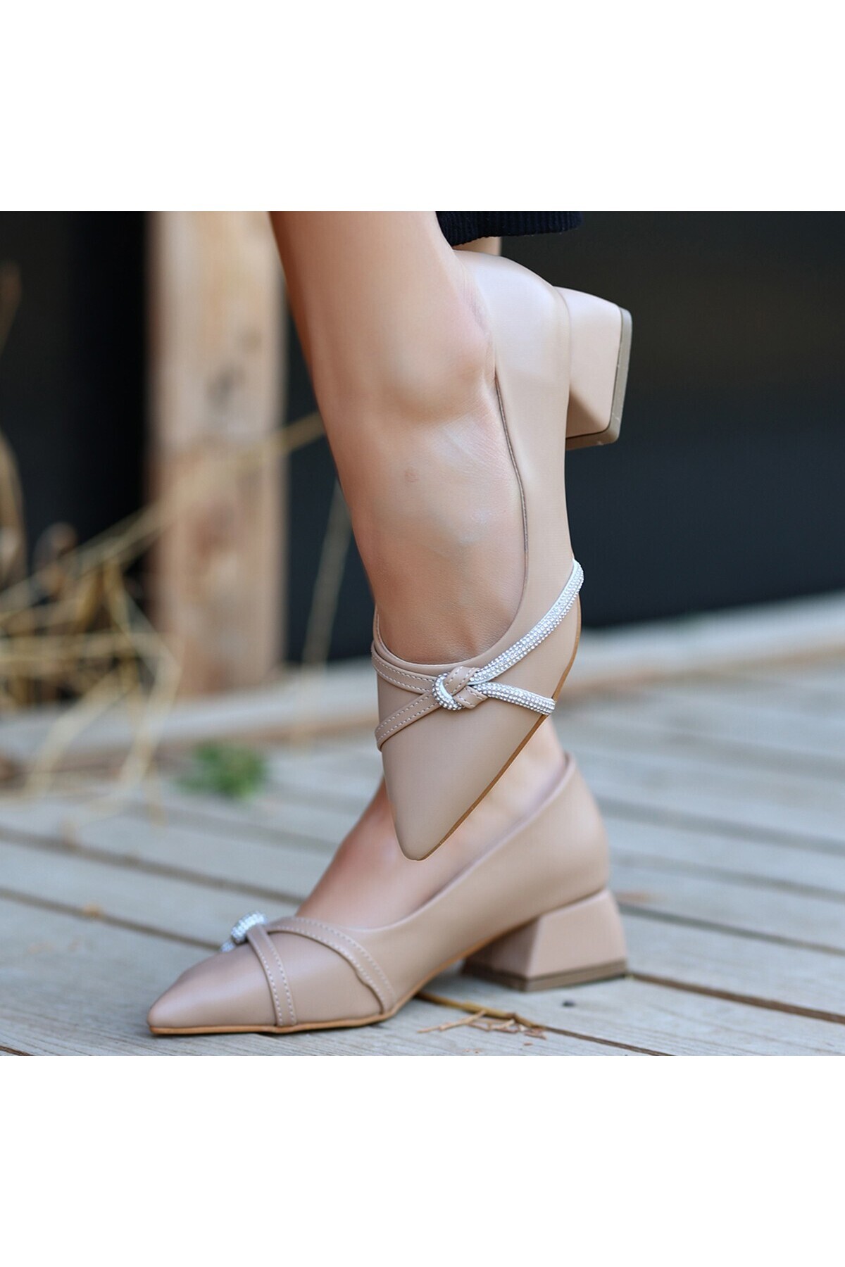 EFN.GİYİM Biani Nude Topuklu Ayakkabı