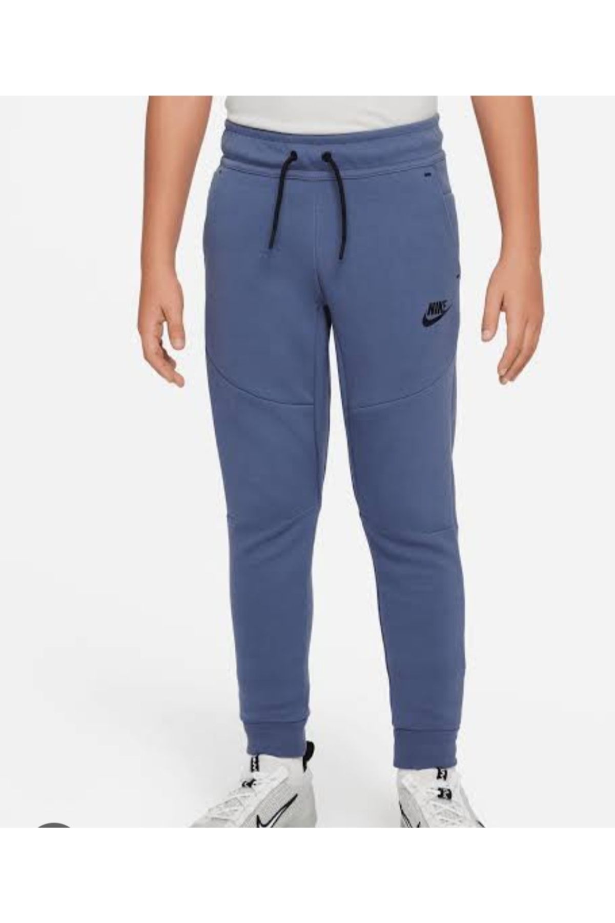 Dark blue hotsell nike sweatpants