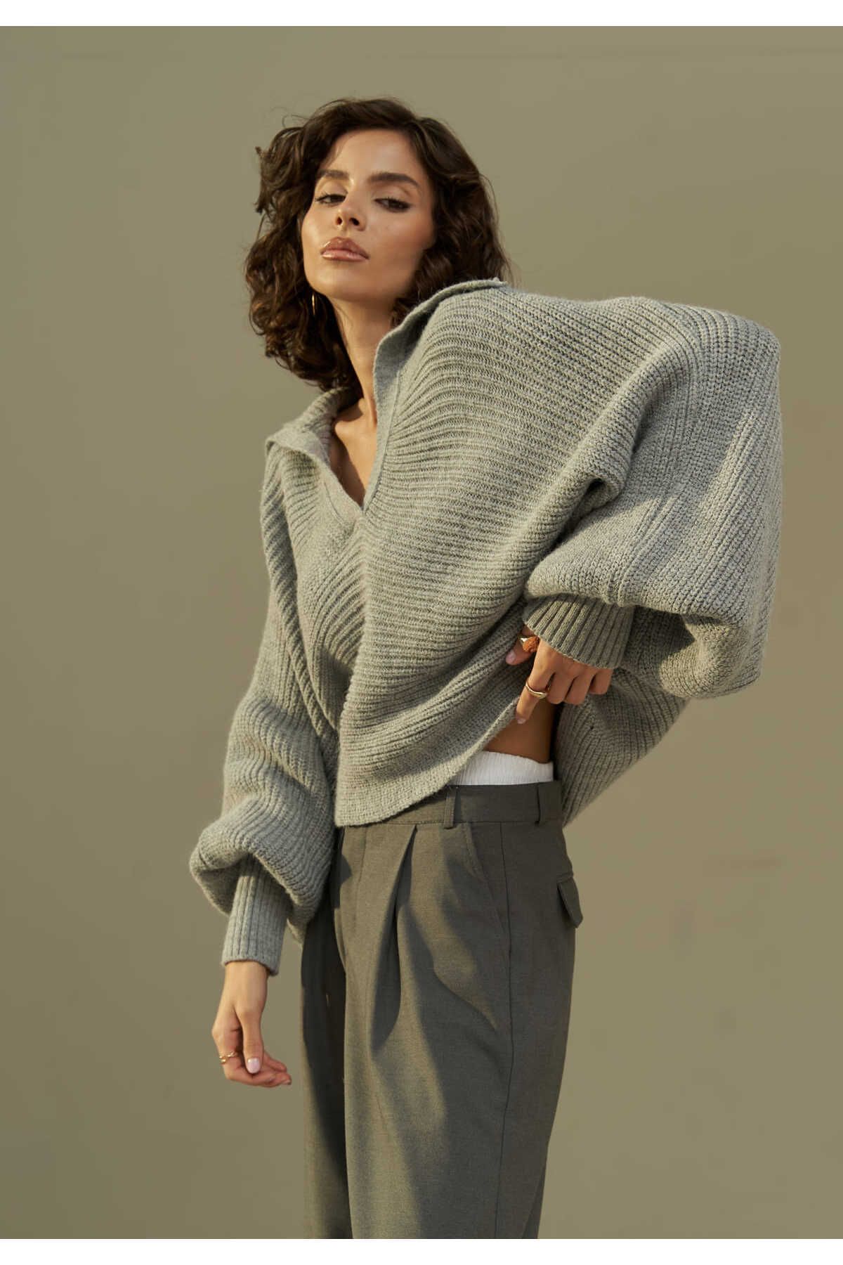 complete the look image
