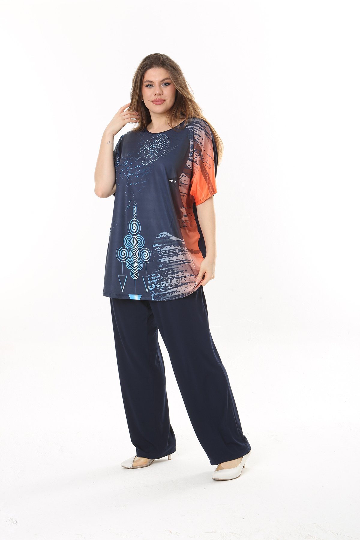 XL Modam-WOMEN'S LARGE SIZE CIRCLE PATTERN NAVY BLUE LICRAL SUIT 1