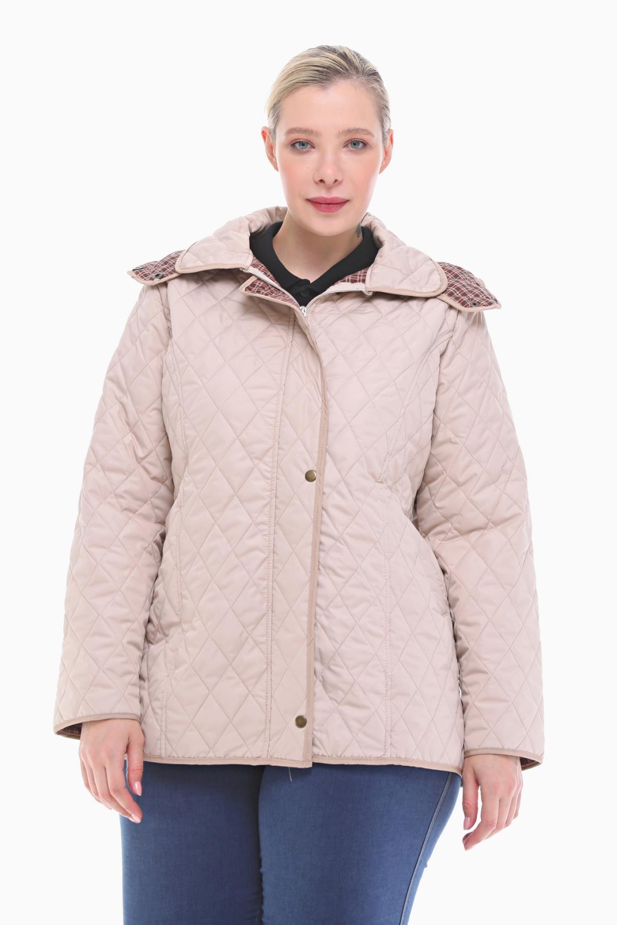 VETRE Kadın Büyük Beden Ekose 75 Cm Mevsimlik Açık Bej Kapitone Mont 1024