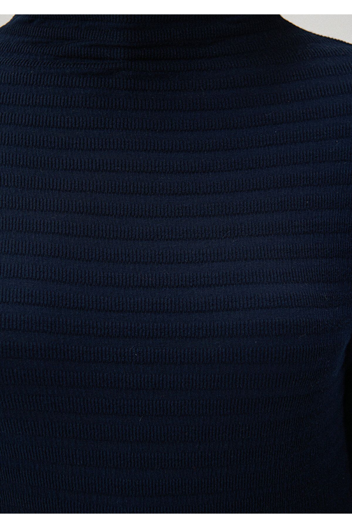 Mavi تی شرت خاکستری SLIM FIT / BARDH CUT 1612026-82183