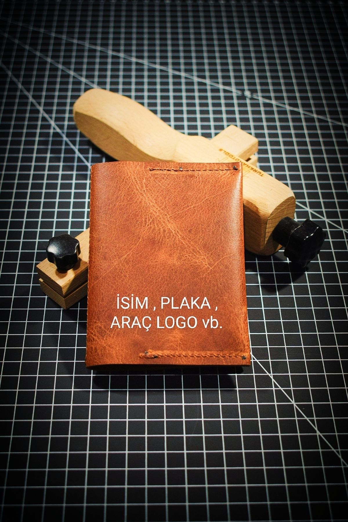 کیف پول مردانه و زنانه پرونده کت خودرو چرمی اصلی نام آرم در صورت درخواست نوشته شده است FH LEATHER GOODS