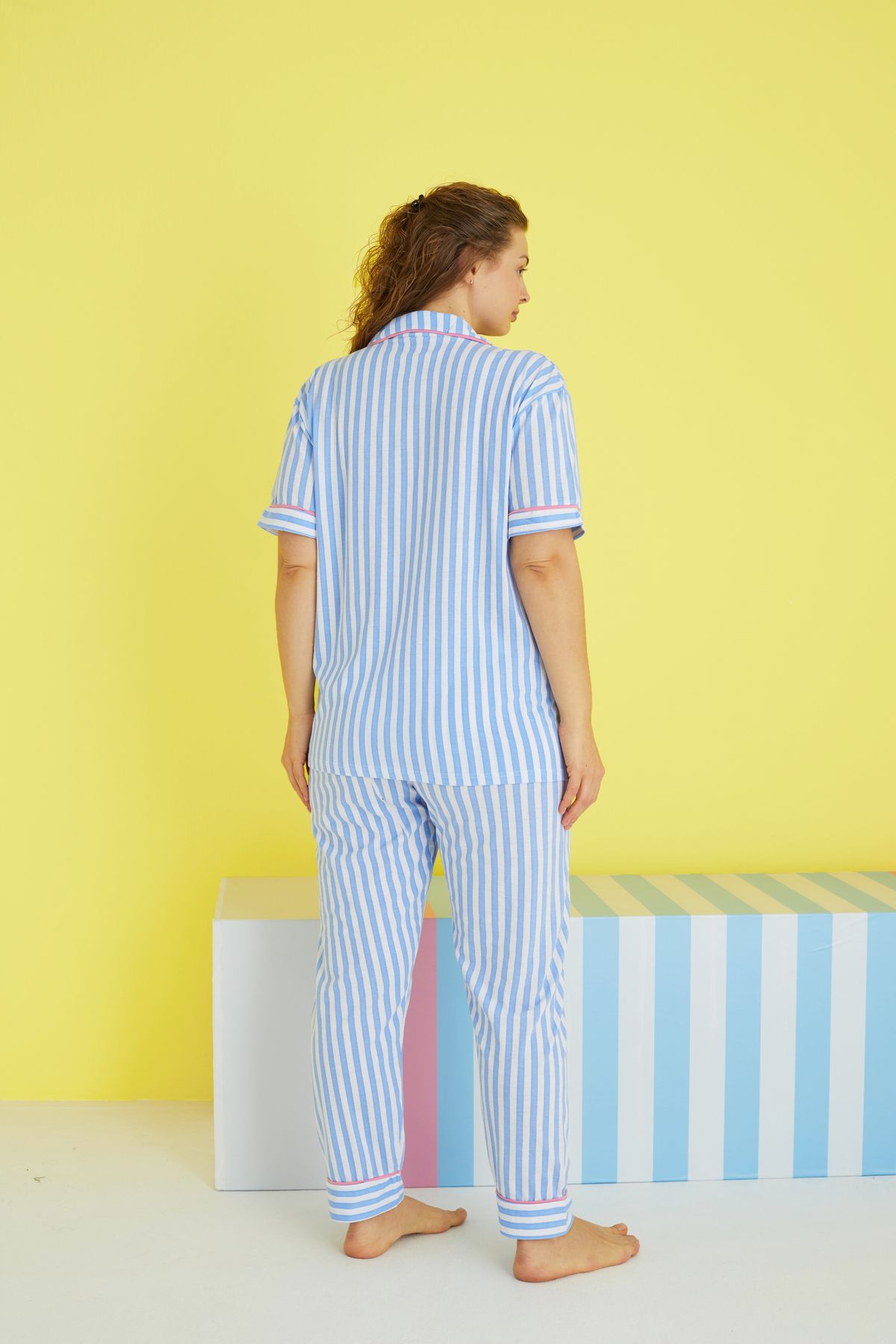 Siyah İnci-blue and white line pattern Curve Large Size Oversize Buttoned Piping Pajama Set 3