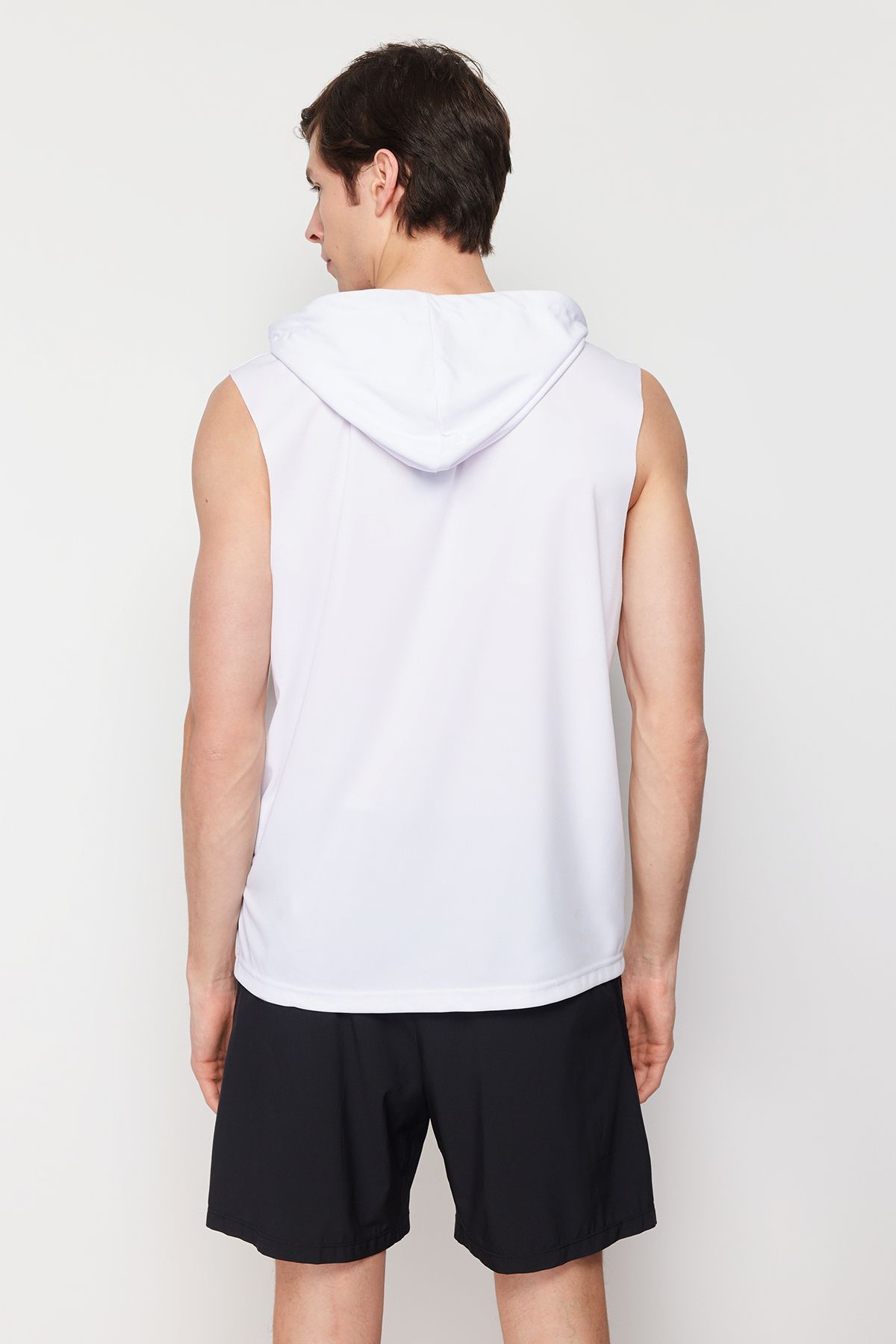 Trendyol Collection-Αθλητικό εσώρουχο με λευκή κουκούλα Regular Fit - TMNAW21AL0007 6