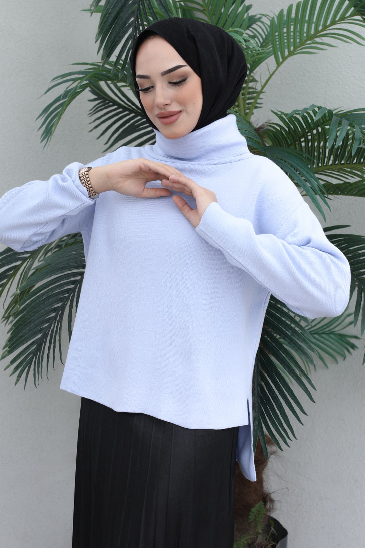 majButik Baby Blue Women s Turtleneck Front Short Back Long Slit Knitwear Sweater